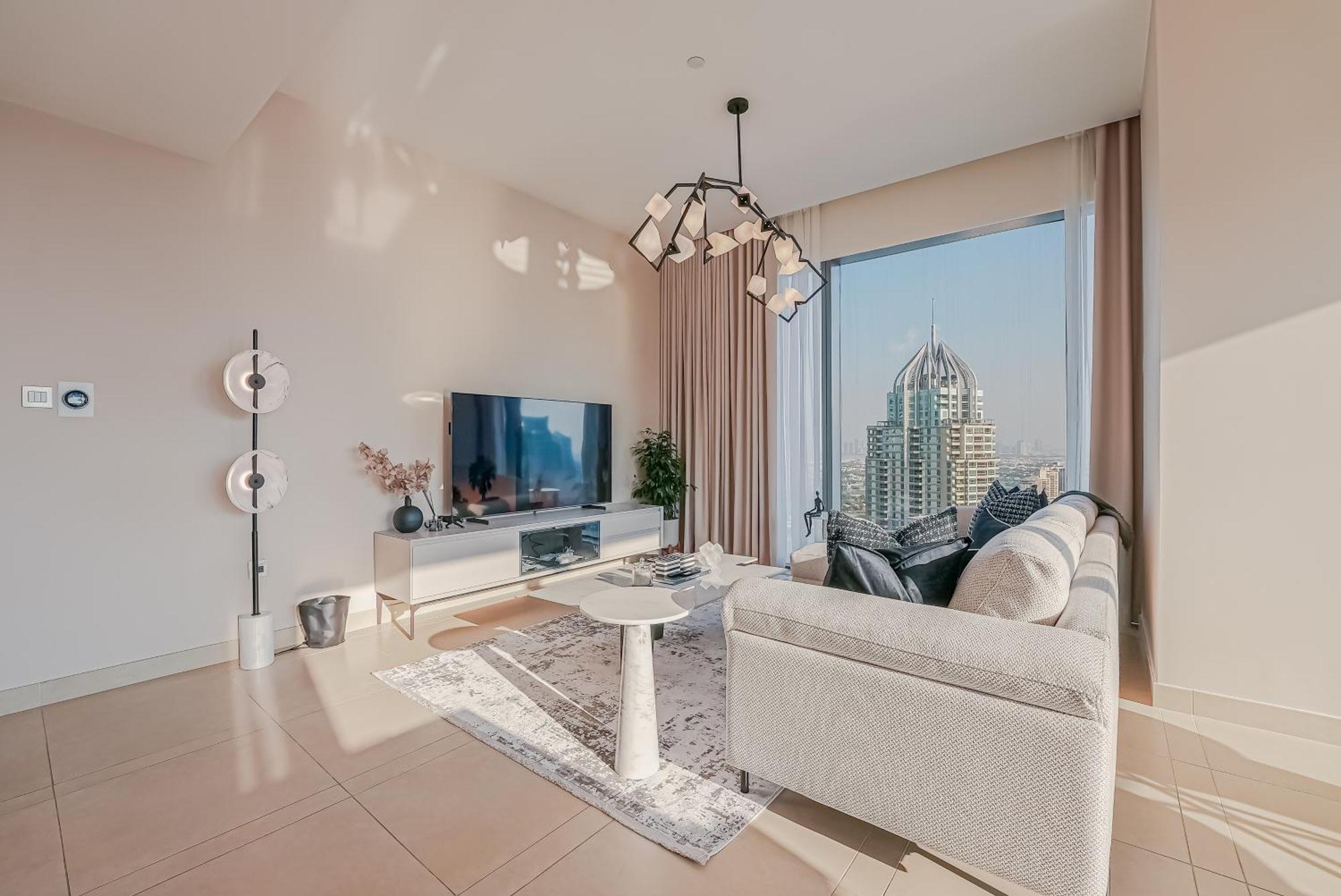 Apartamento Luxe Living: Spacious Waterfront 2br In Marina Gate *