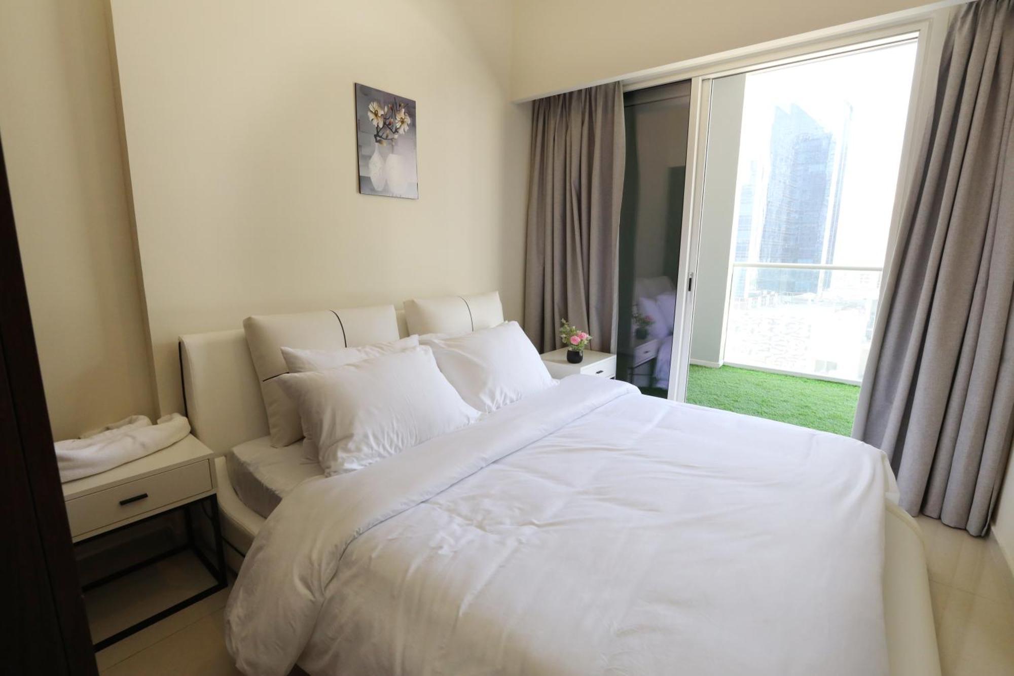 Brown Stone - Burj Khalifa & Pool View Vera Apartamento *