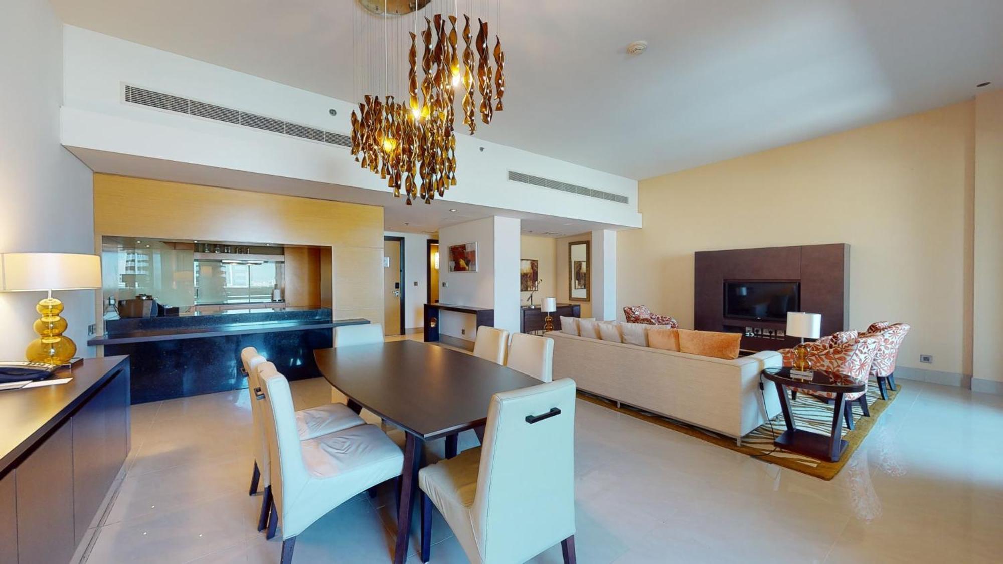 Marriott Executive Al Jaddaf, Hotel