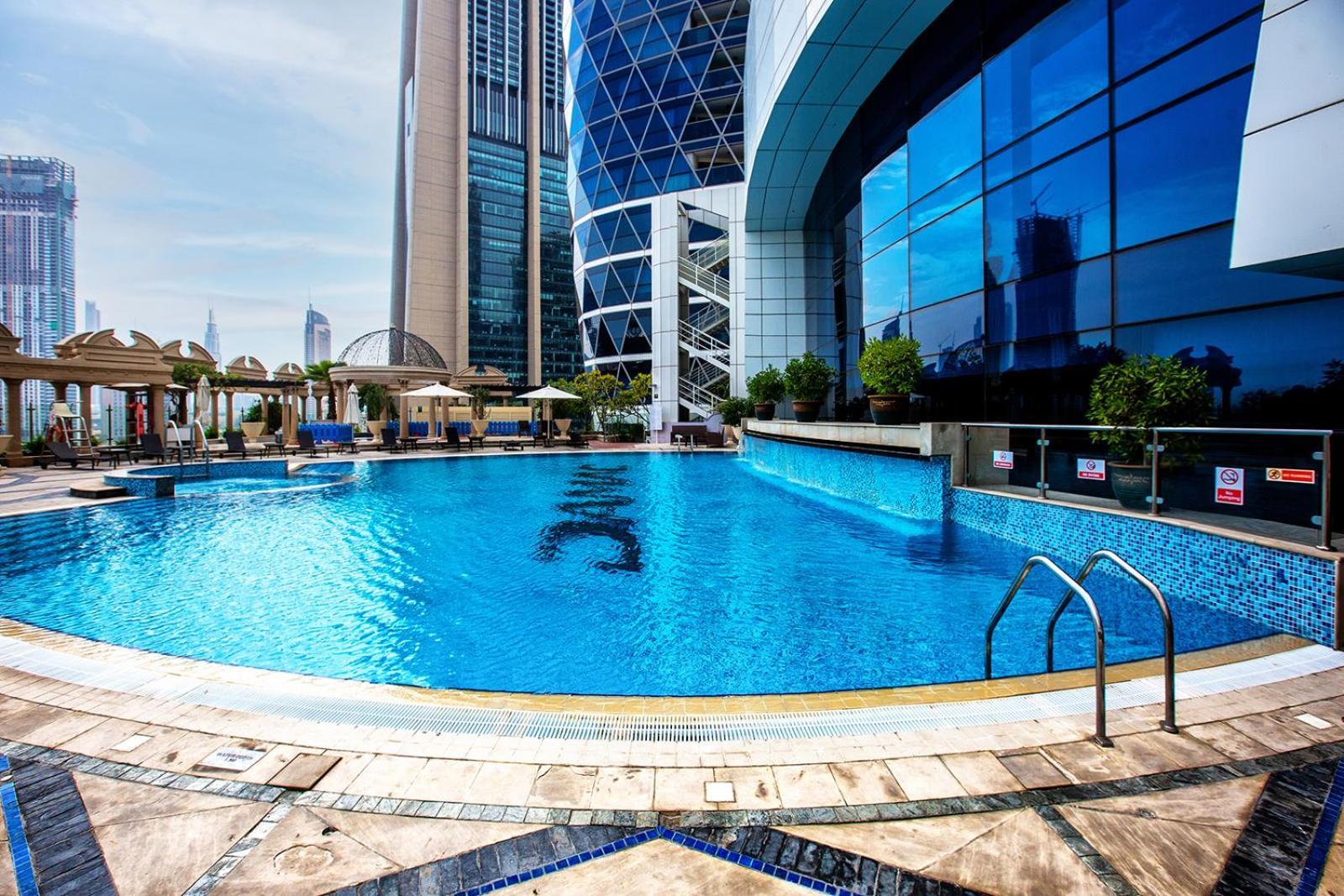 Apartamento Difc 1 Bd In Park Tower Dubai