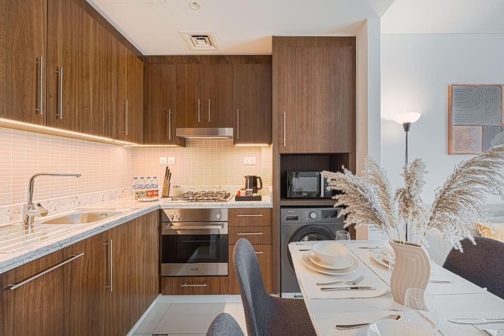 Panoramic 1br Burj Khalifa View At Boulevard Point