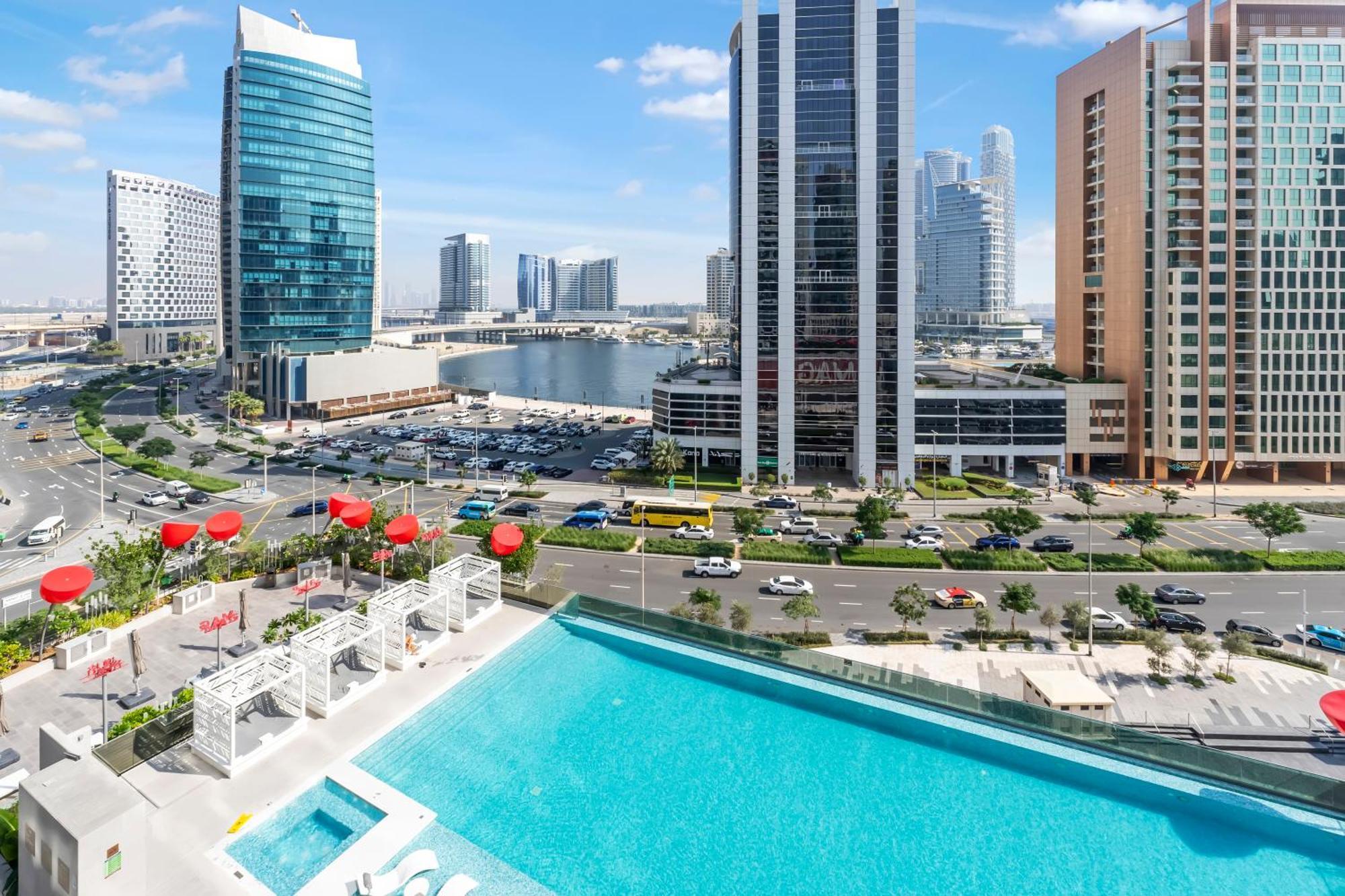 Apartamento Fam Living - Urban - Mag318, 5 Mins To Burj Khalifa Dubái