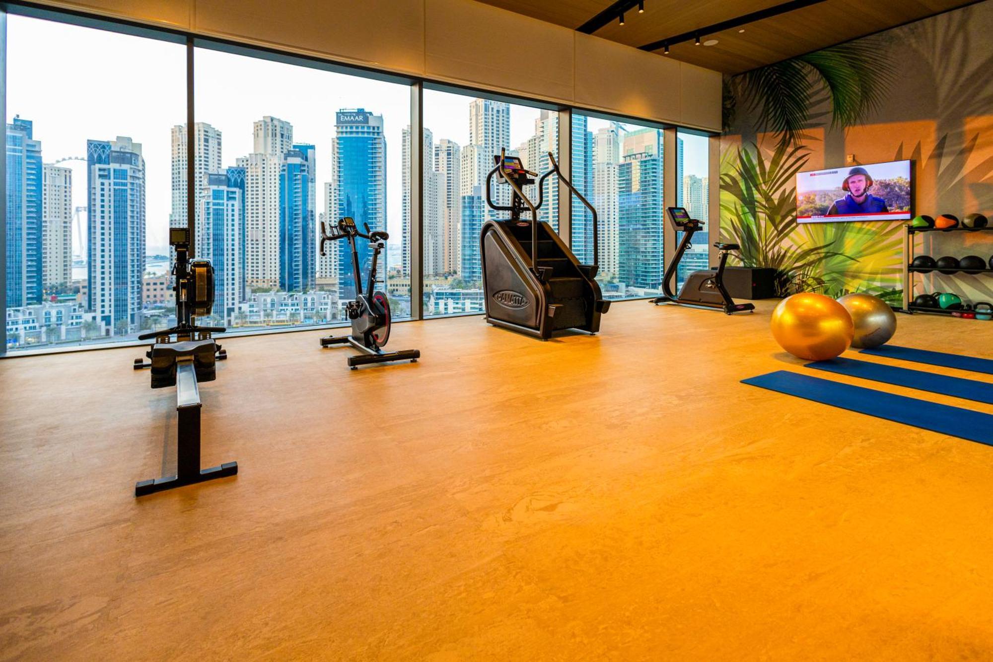 Vida Marina & Yacht Club , And Residences , Luxurious 2br Lägenhet