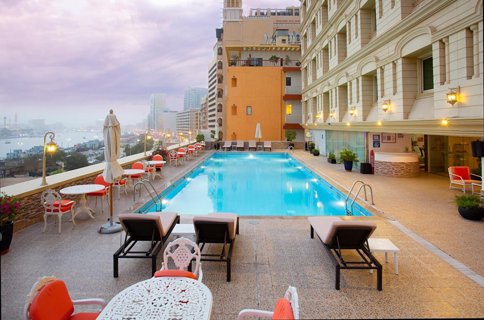 Carlton Tower Hotel Dubái