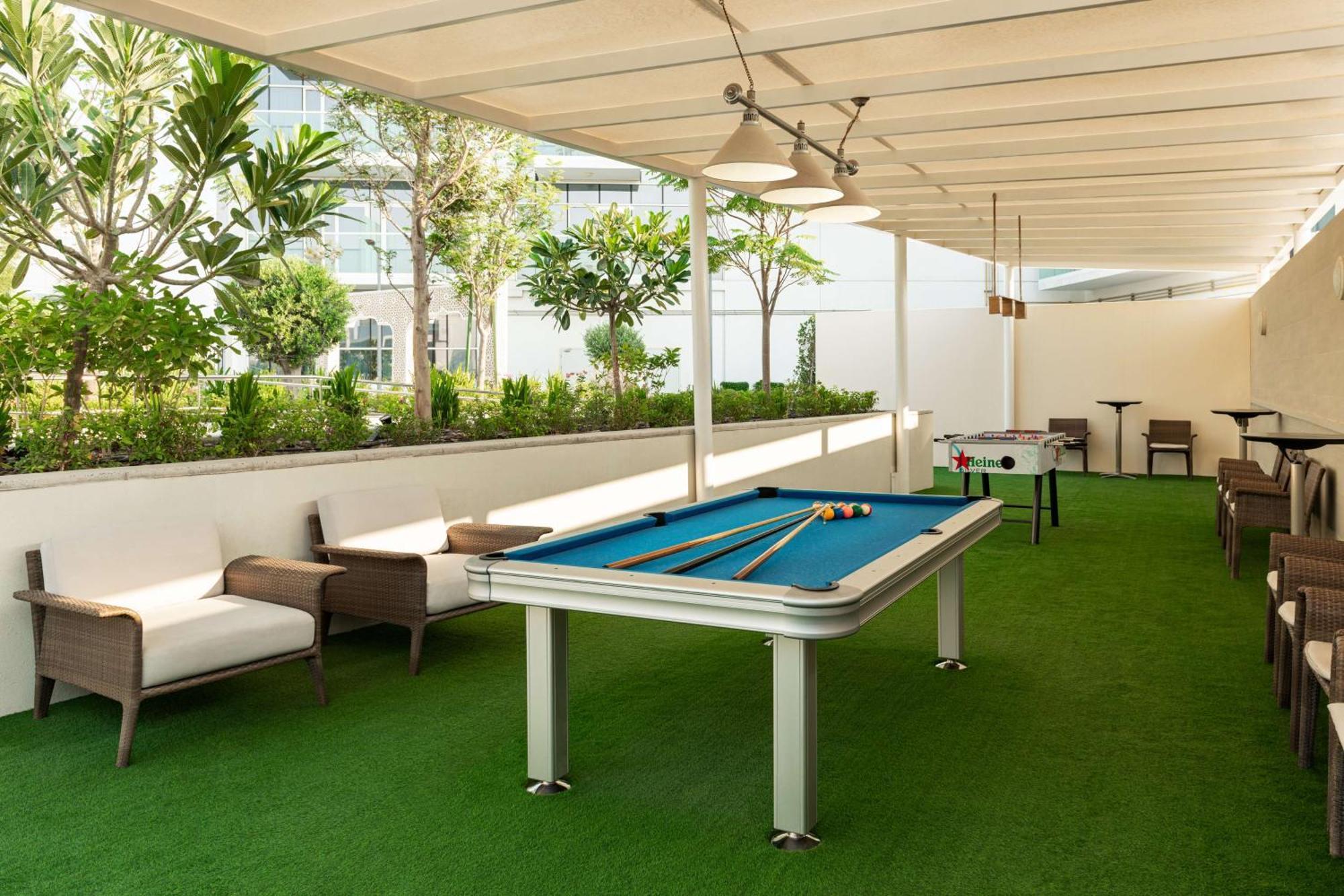 Hotel Radisson Damac Hills Dubai