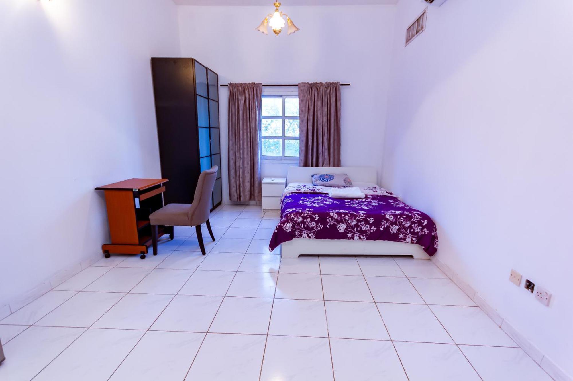 Relaxing Private In Compound Housing Near Burj Alarab 124 *