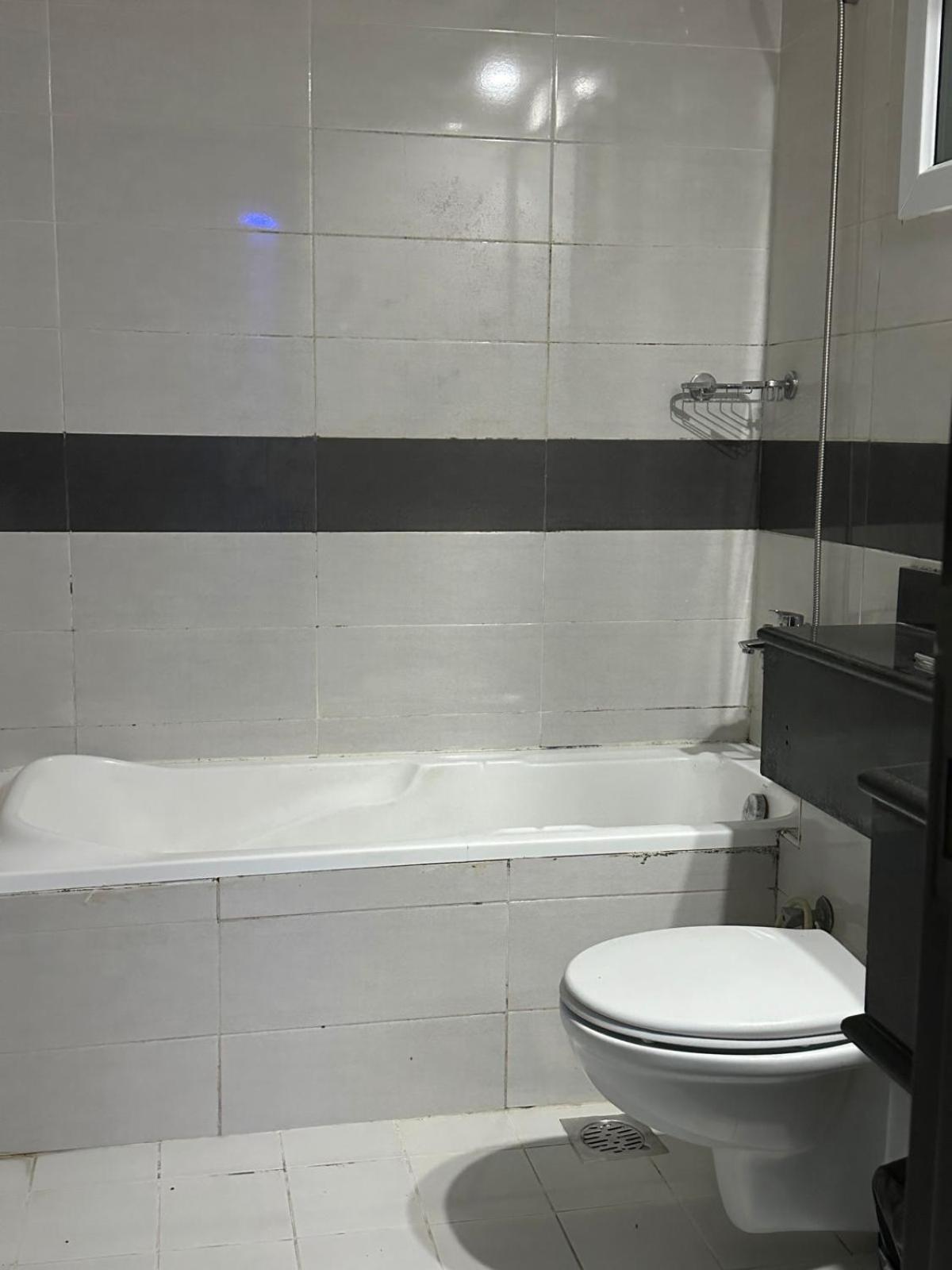 Decent 2 Boys Hostel Near Burjuman Metro Station Hostel *