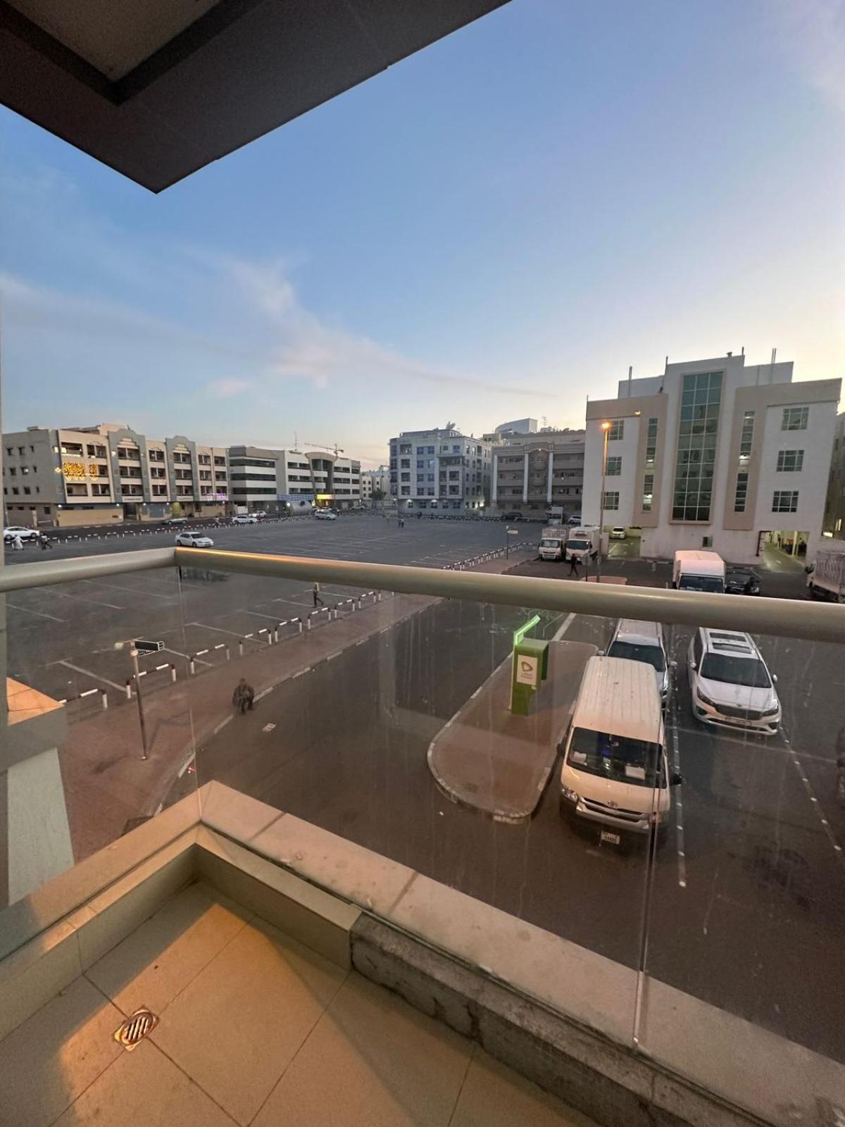 Decent 2 Boys Hostel Near Burjuman Metro Station Hostel