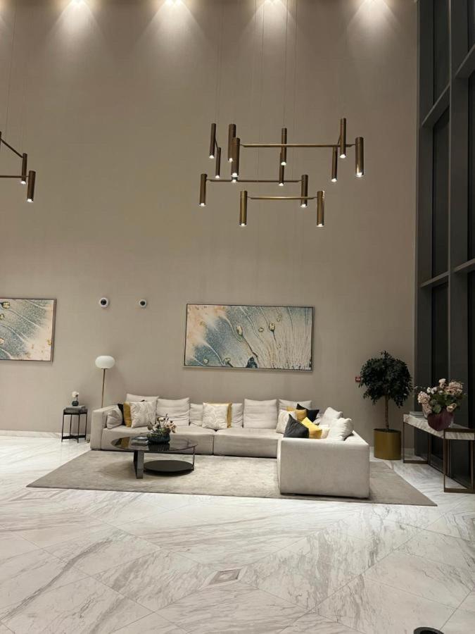 Apartment Burj Khalifa View, 3 Bedroom In Boulevard Point, Connected To Mall *