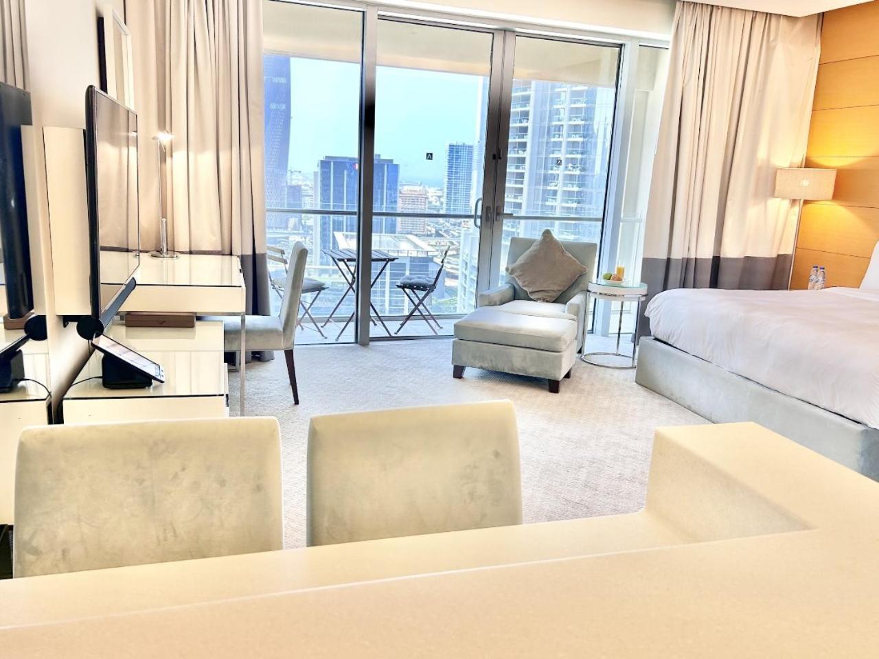 Fashion Avenue Mall Residences - With Balcony