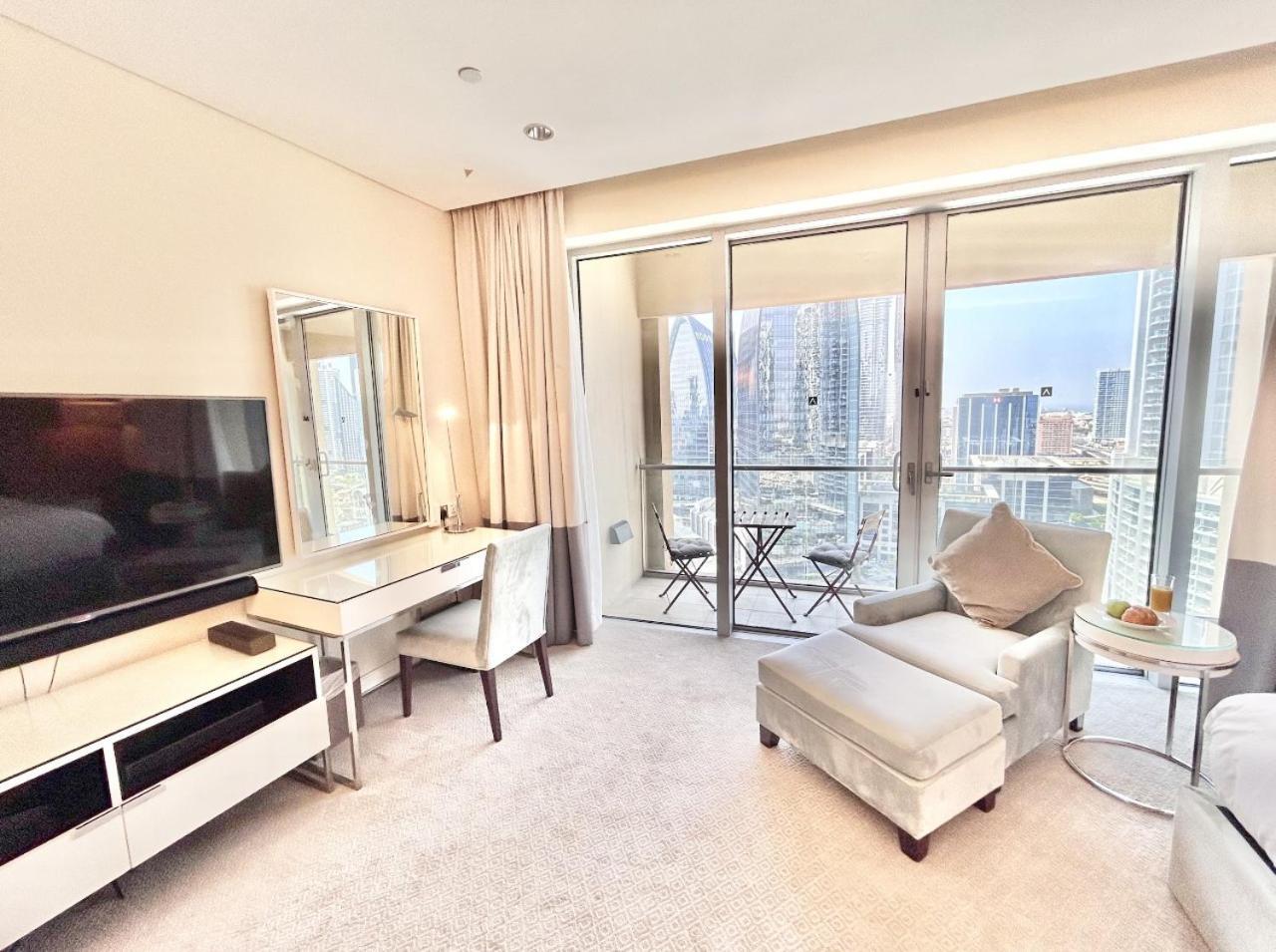 Fashion Avenue Mall Residences - With Balcony