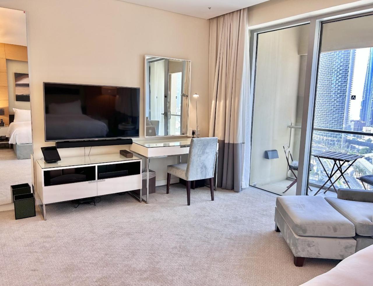 Appartamento Fashion Avenue Mall Residences - With Balcony Dubai