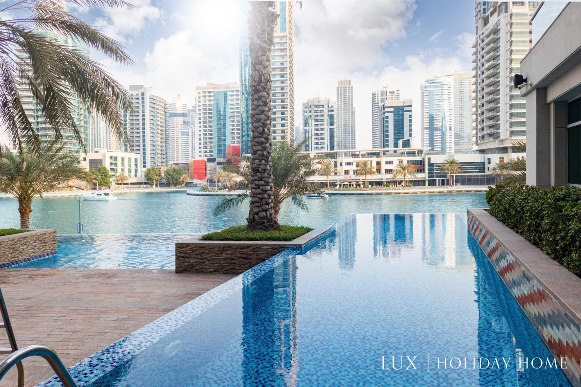Lux - The Park Island View 2 *