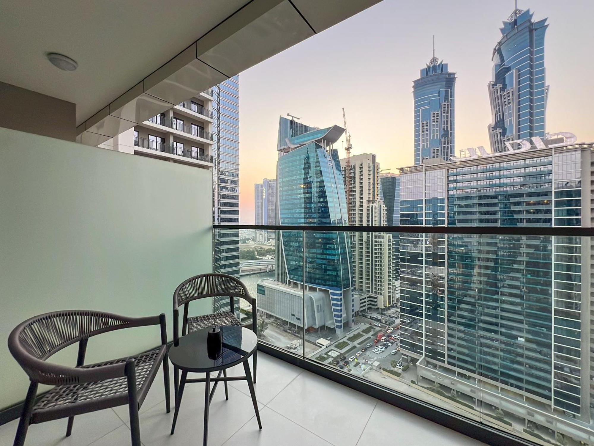Keyrock Living - 1 Bedroom - Business Bay - Near Metro Station - Zada Tower Lägenhet Dubai