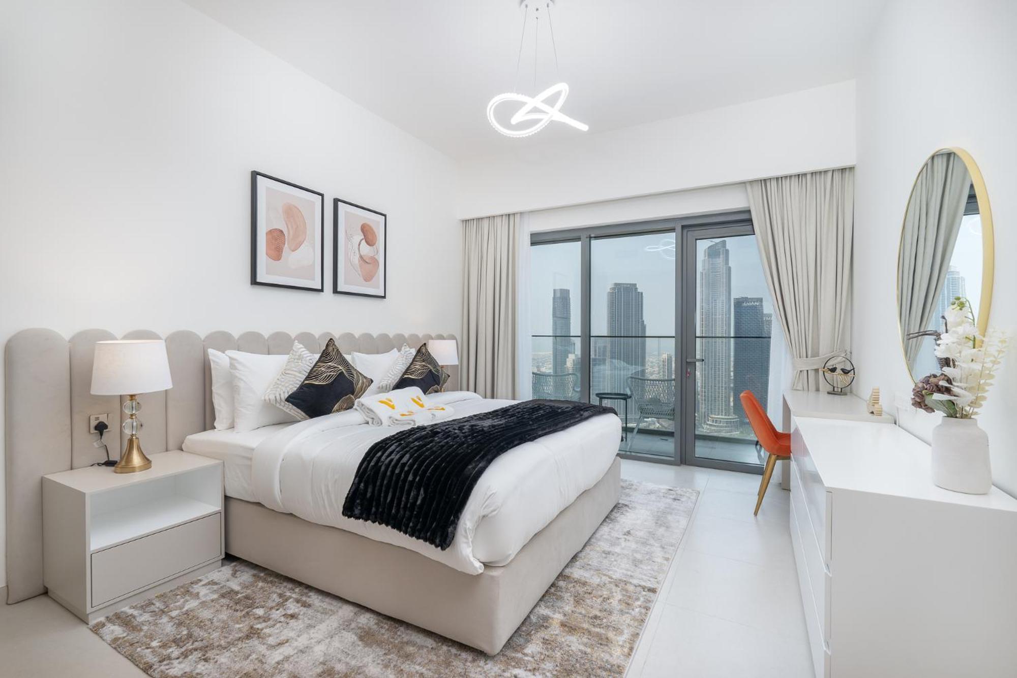 Vogue Downtown - Burj Royale - Spectacular Burj Khalifa & Mall View Apartament *