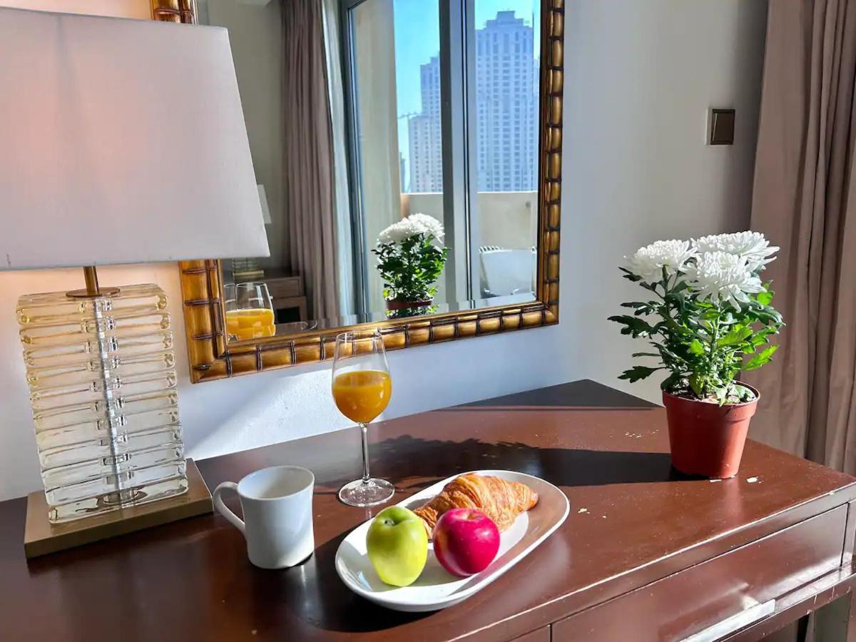Bed and breakfast Luxury Address Res Dubaimarina Studio1 Frank&frank