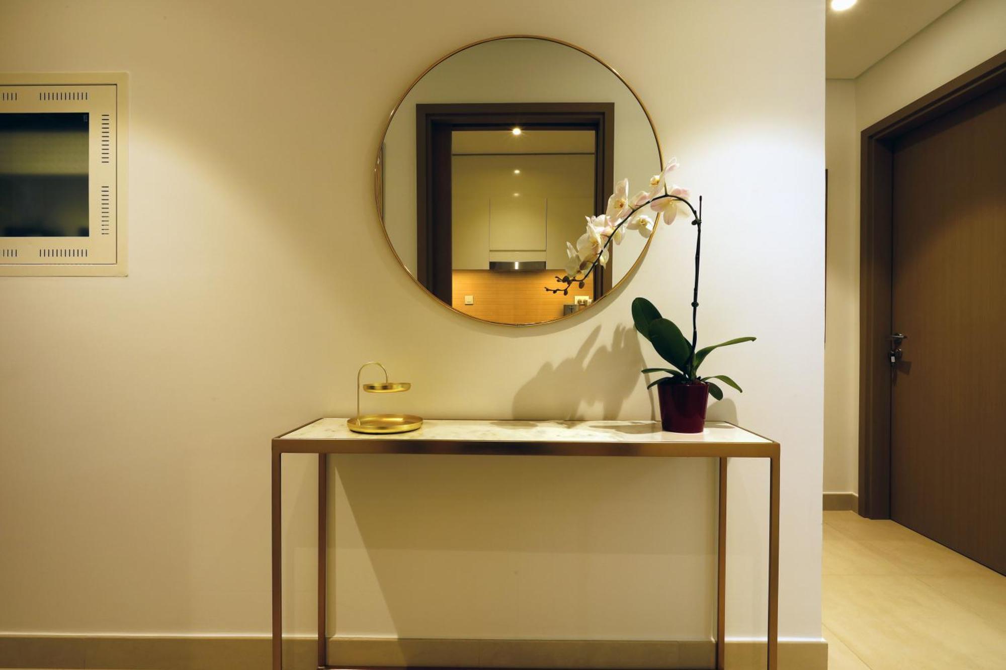 Elegant With Direct Access To Mall Apartment *