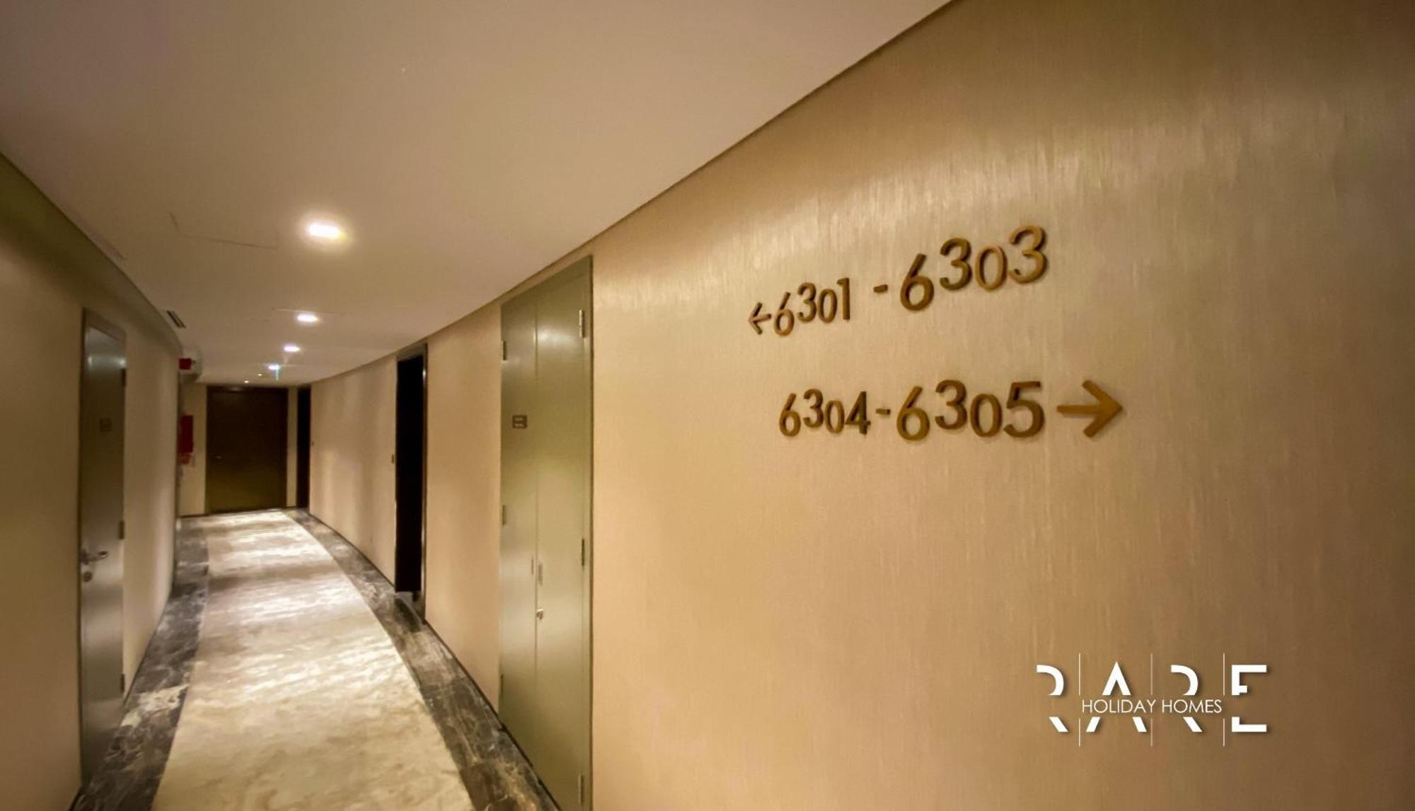 Rare Holiday Homes: Palm View Fendi In Damac Heights Apartamento *