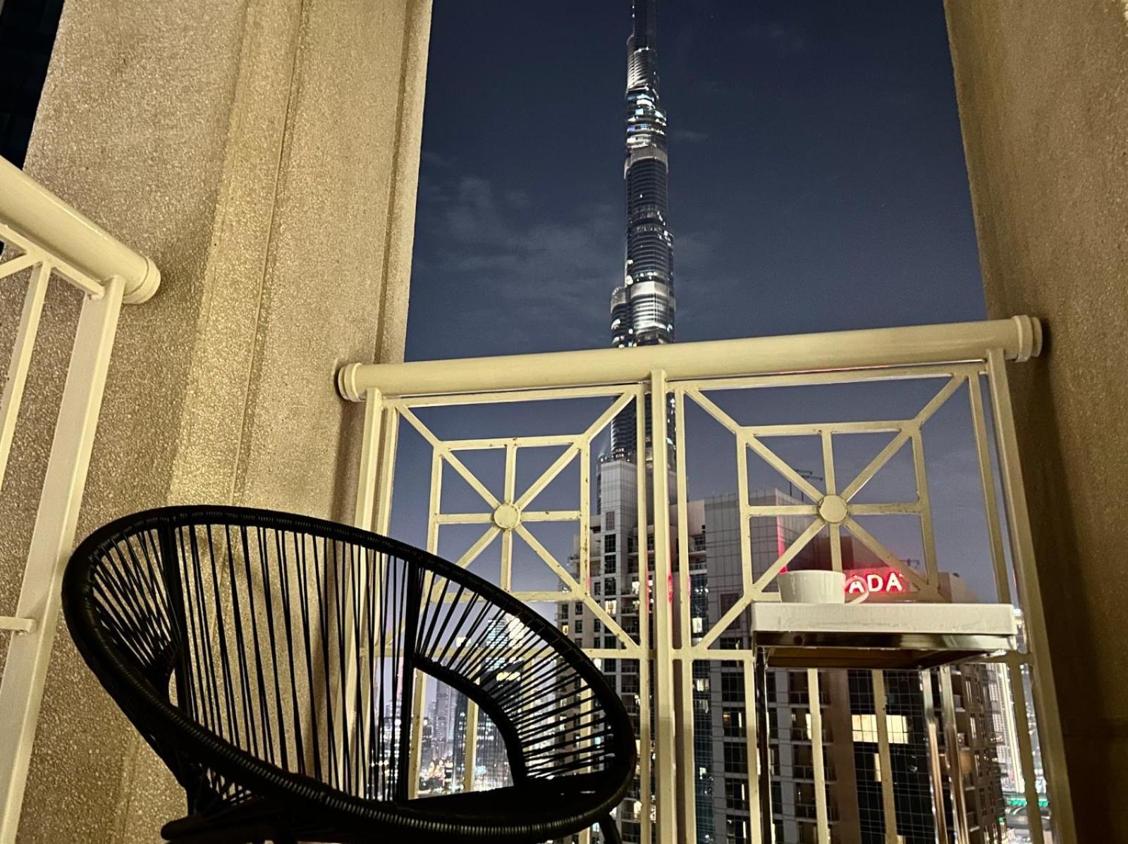 Luxury Burj Khalifa & Fountain View Apt Downtown Apartment *