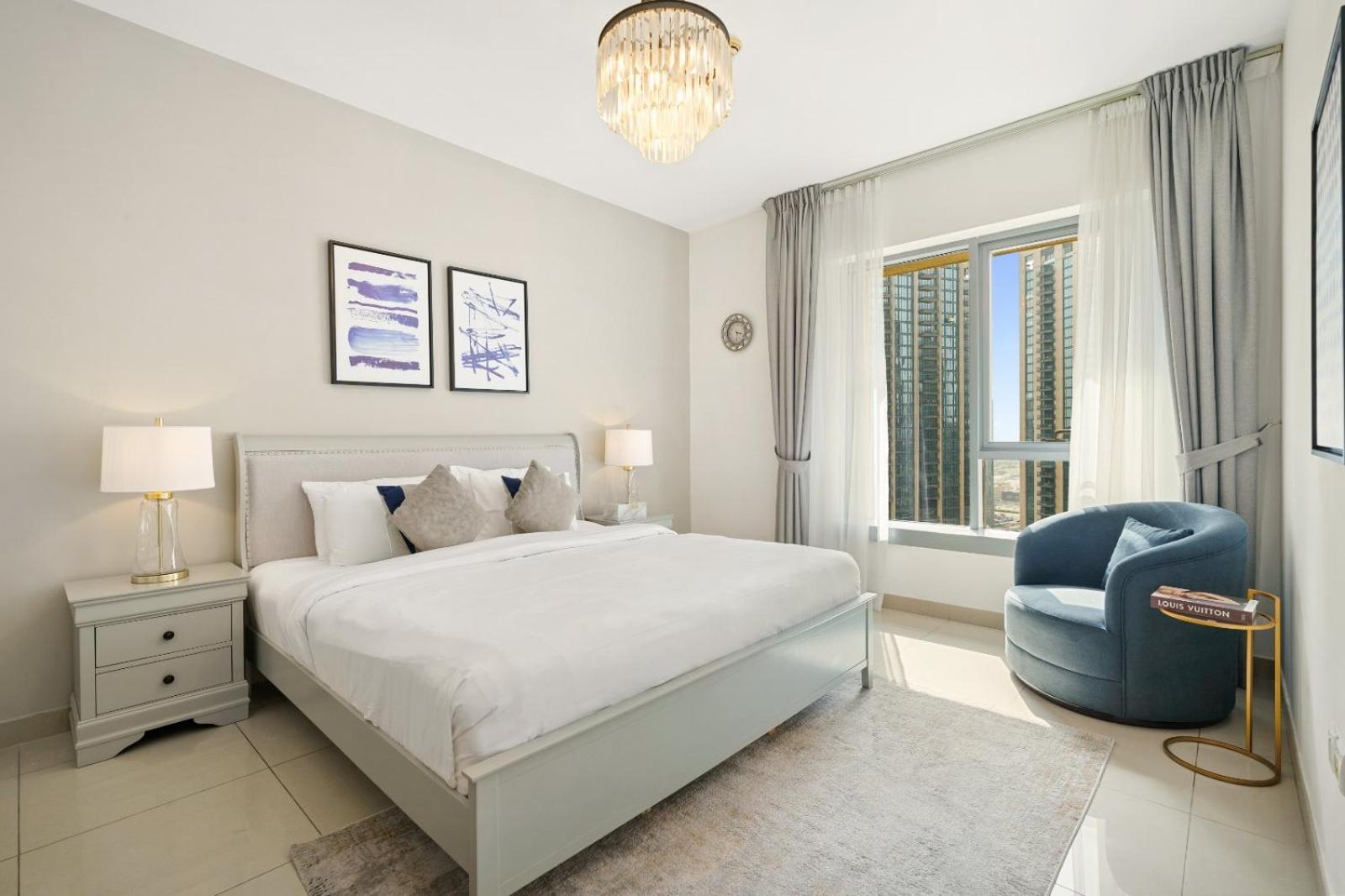 Luxury Burj Khalifa & Fountain View Apt Downtown *