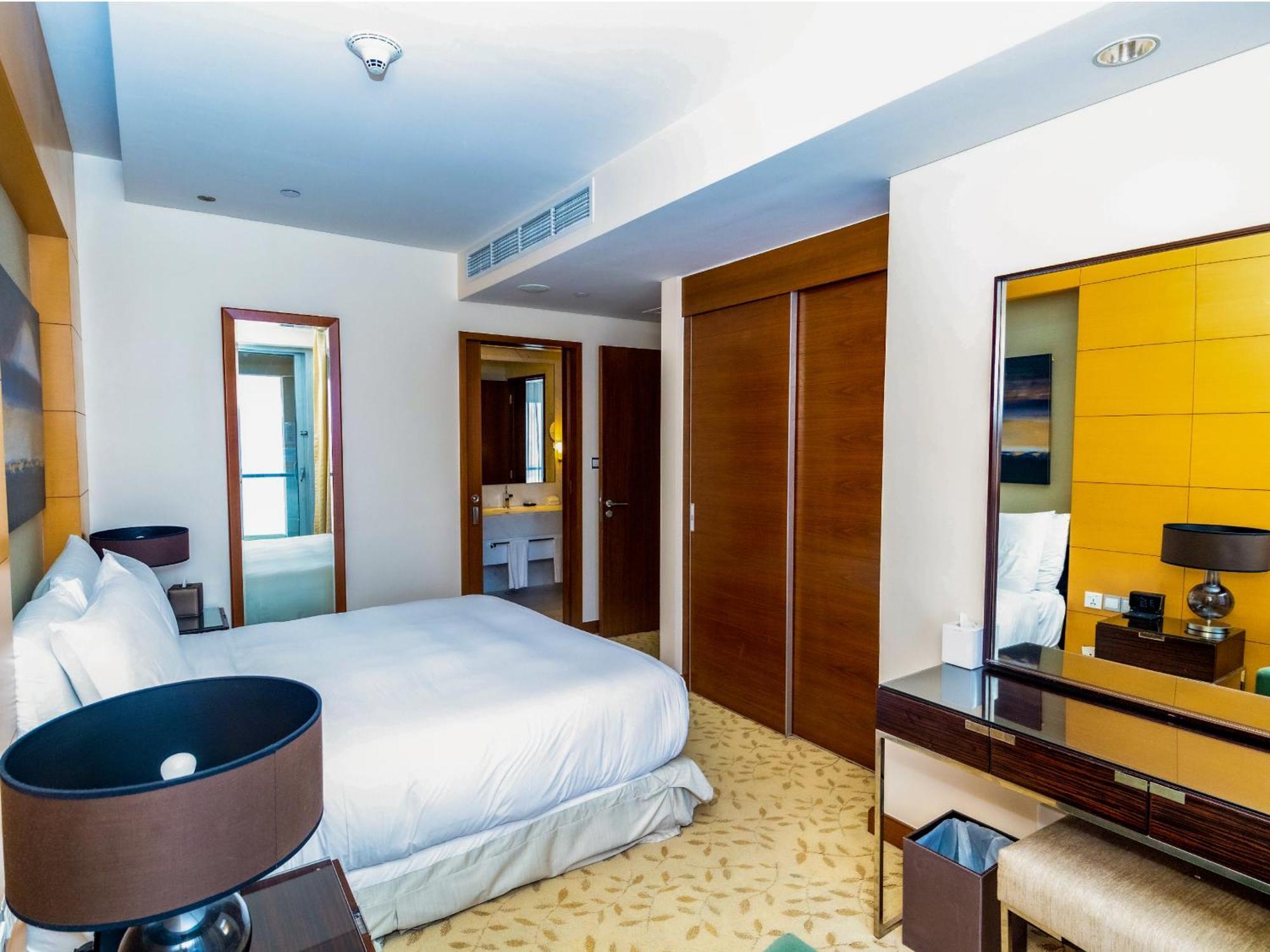 Paradise View - The Mall Residences