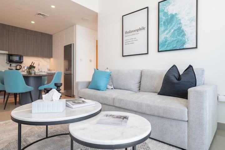 Vogue Beachfront - Palm Views & Private