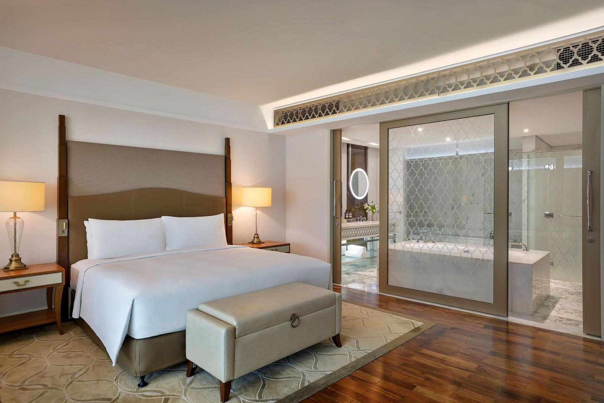 Waldorf Astoria Palm Jumeirah Semesteranläggning (resort)