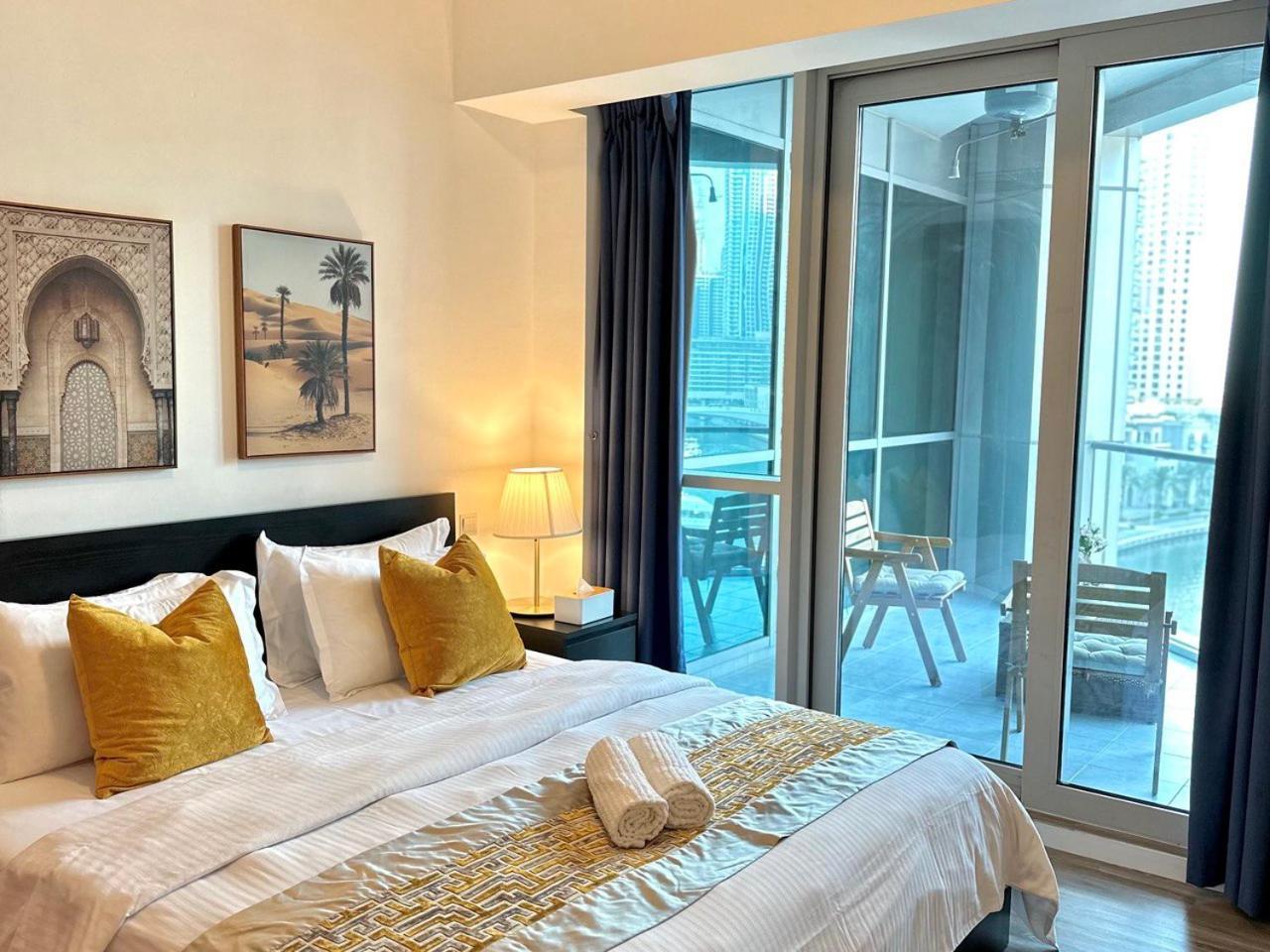 La Buena Vida Homes - Exquisite Spacious Luxe 1br , Full Marina View, Kitchen, 5 Min To Beach, Jbr And Marina Dubai