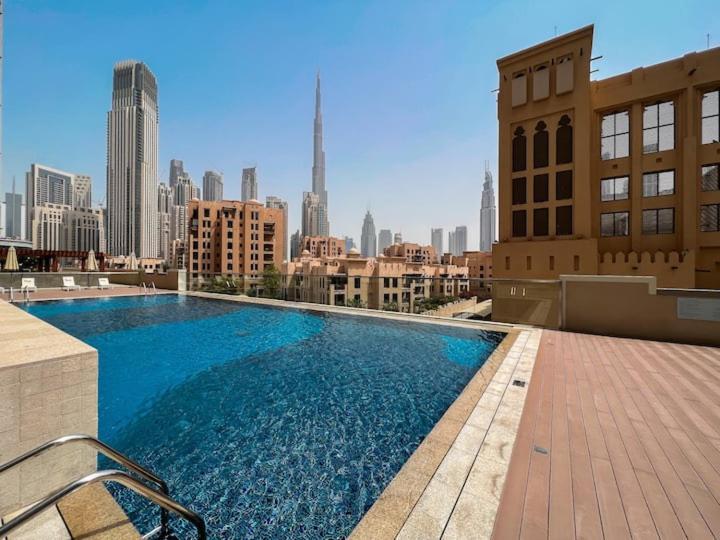 Burj Khalifa View - 2br And Maid - Downtown Appartement