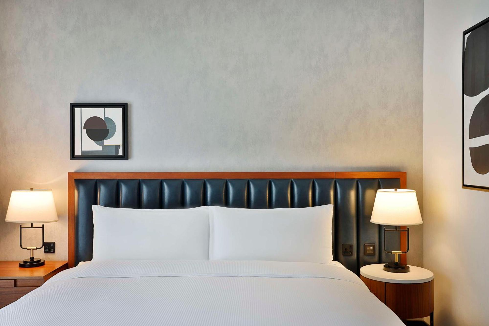 Hotel Doubletree By Hilton M Square & Residences