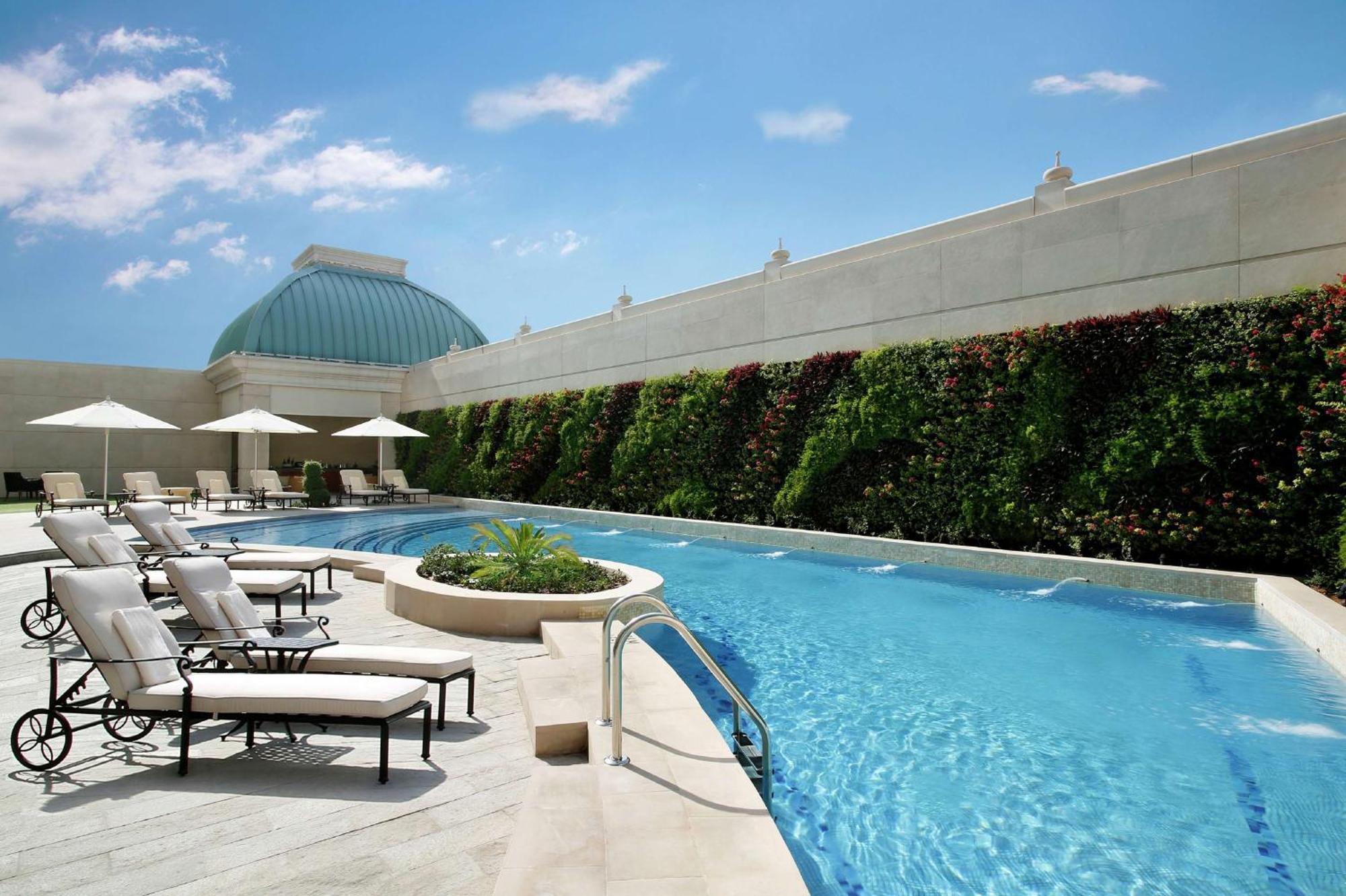 Al Habtoor Palace - Preferred & Hotell