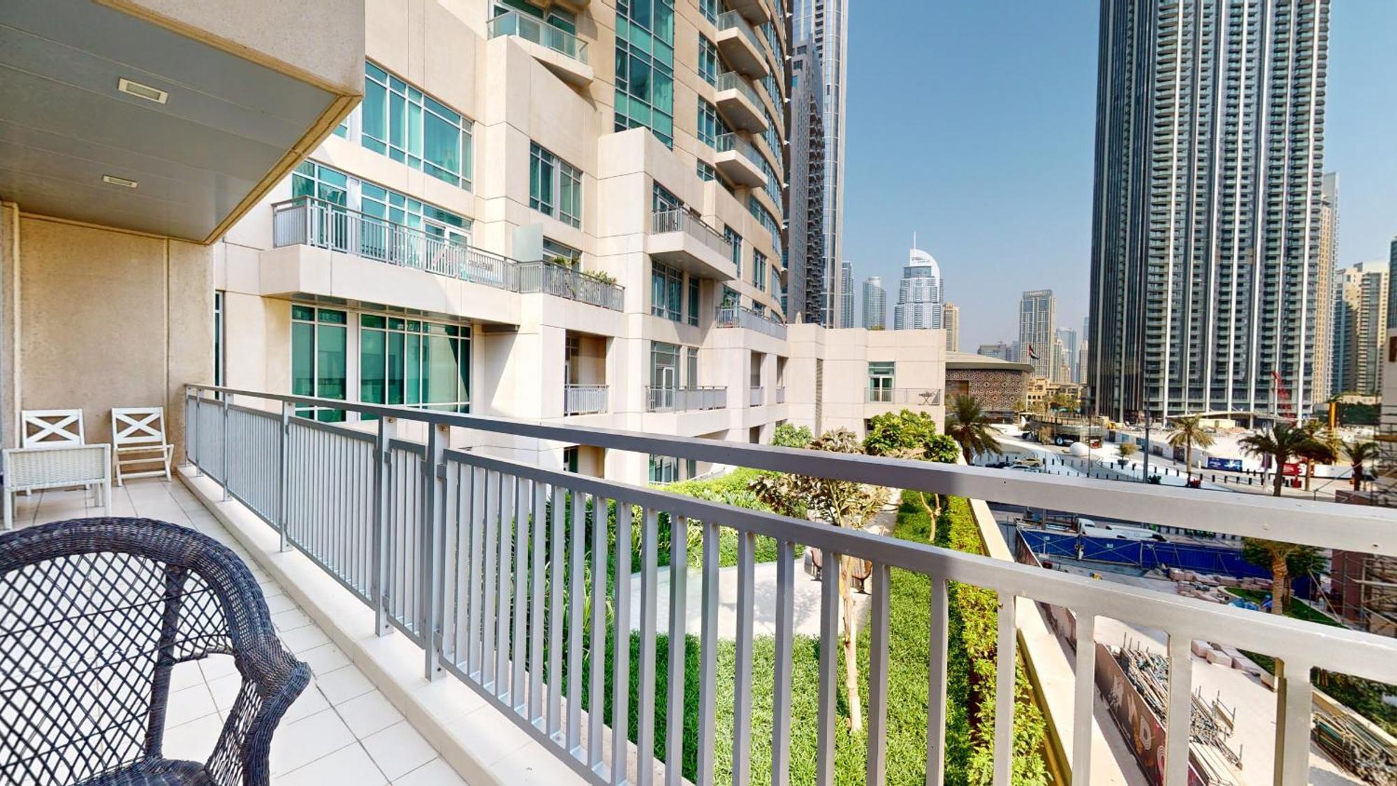 Primestay - The Lofts 1br In Downtown Dubai