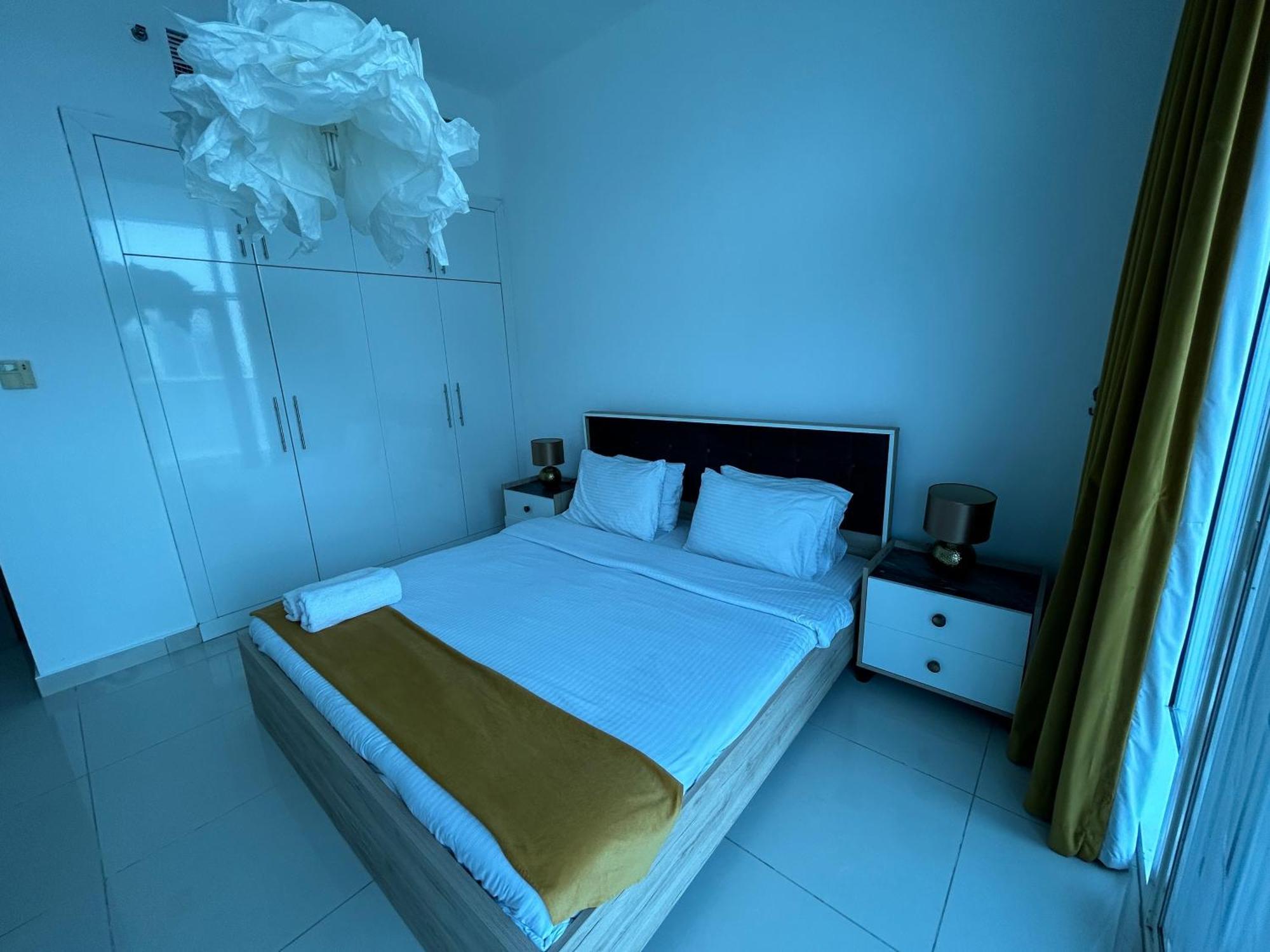 Apartemen Golden Vacation Homes Continental Tower Marina *