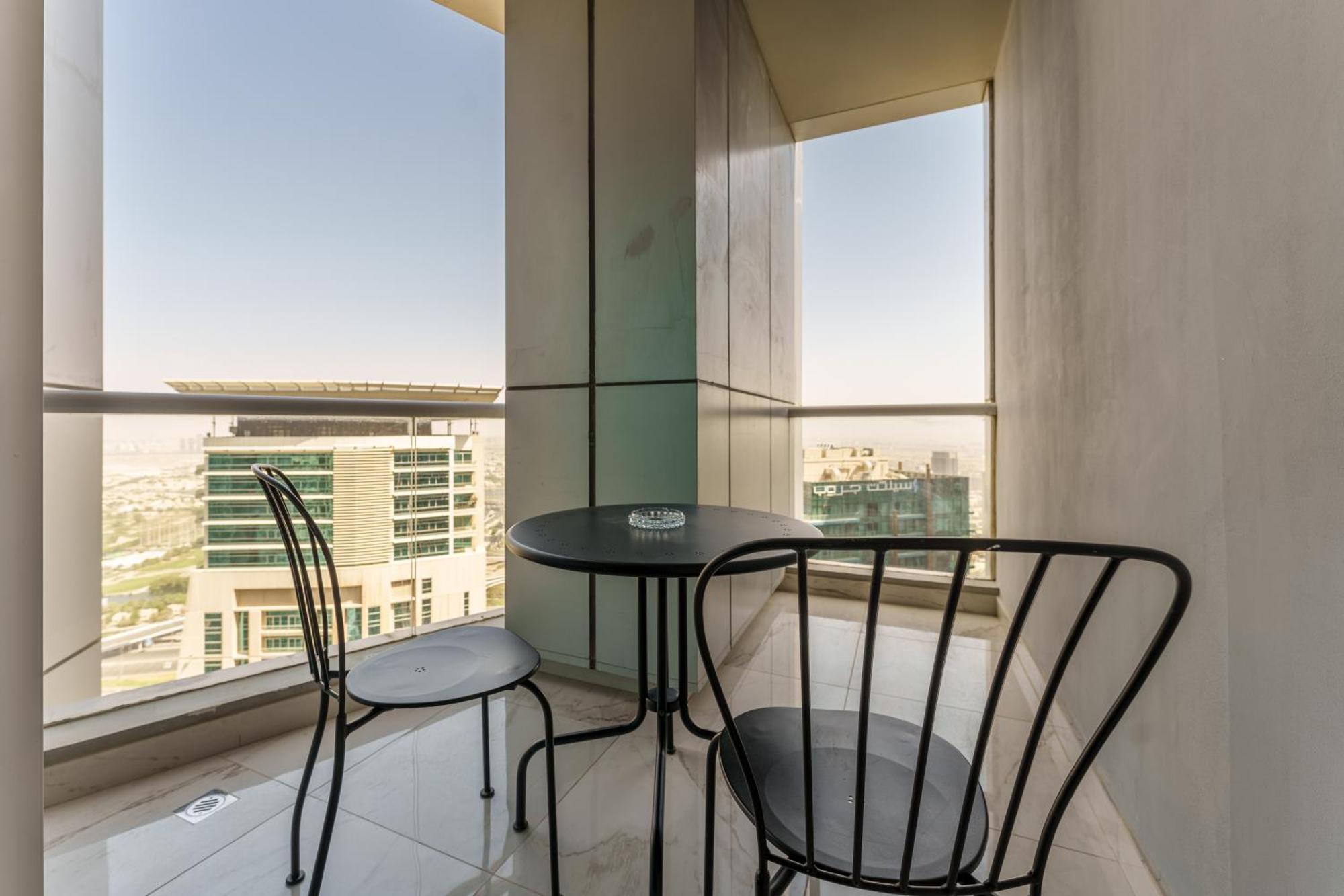 Appartamento Marco Polo - Stylish And Spacious 2 Bedroom With Marina, Views