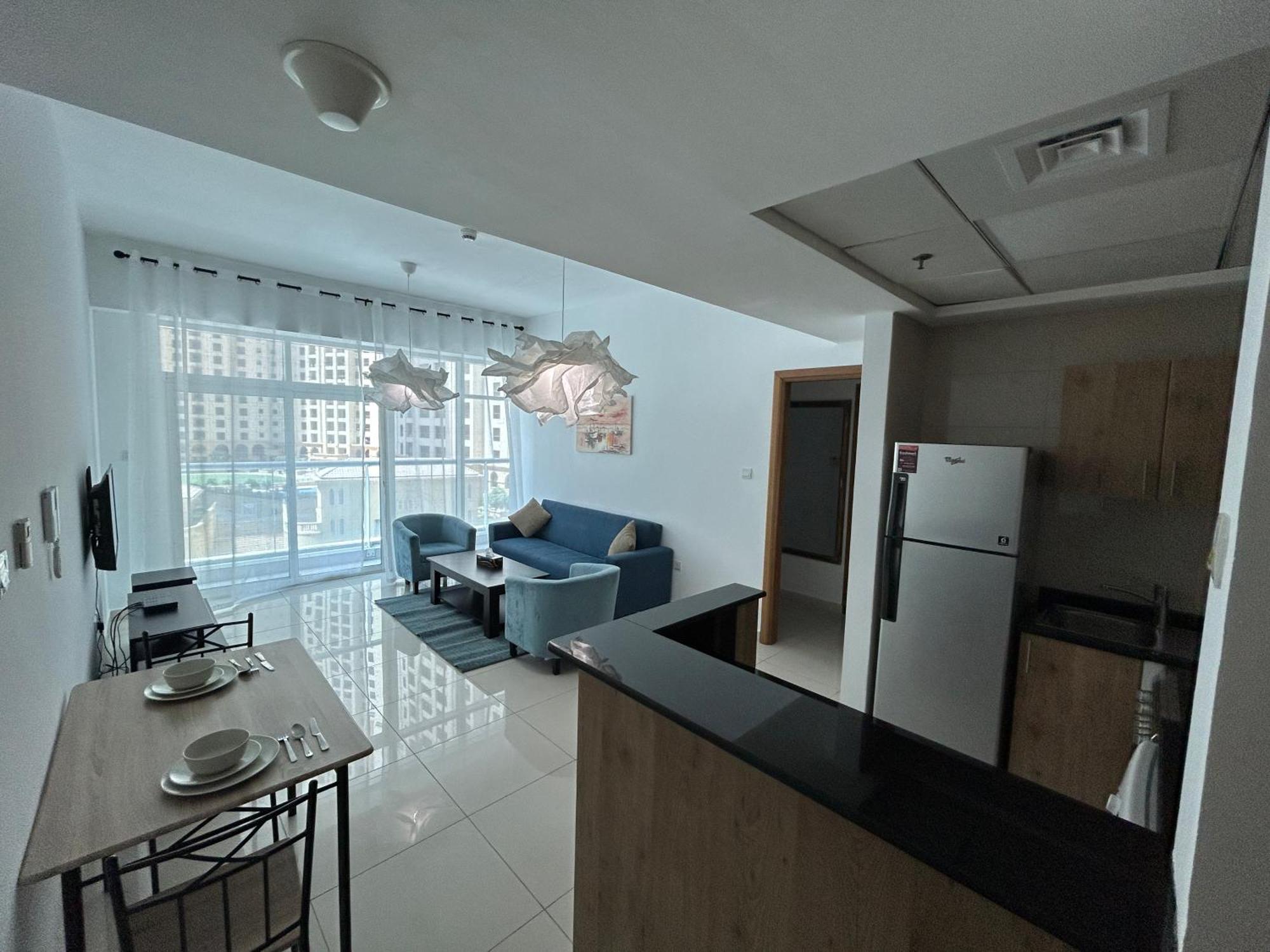 Apartemen Golden Vacation Homes Continental Tower Marina