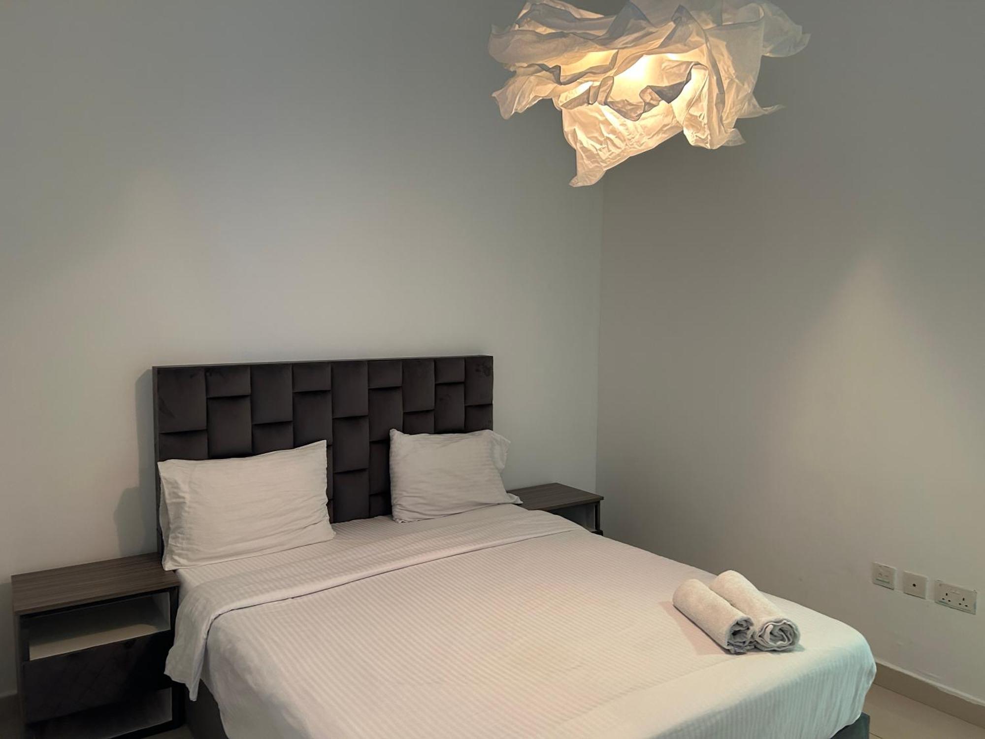 Golden Vacation Homes Continental Tower Marina Apartemen *