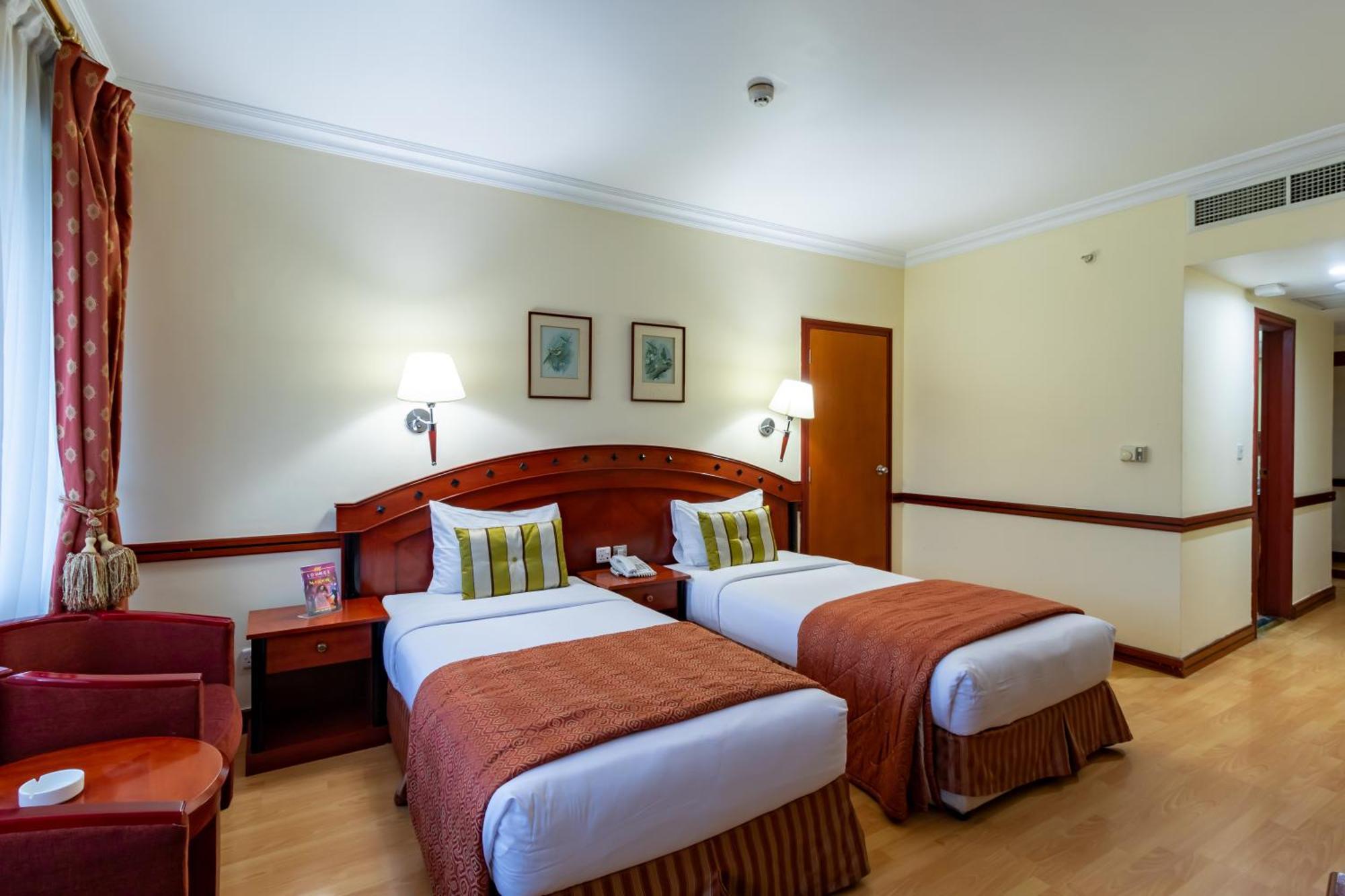 Palace Hotel 3*