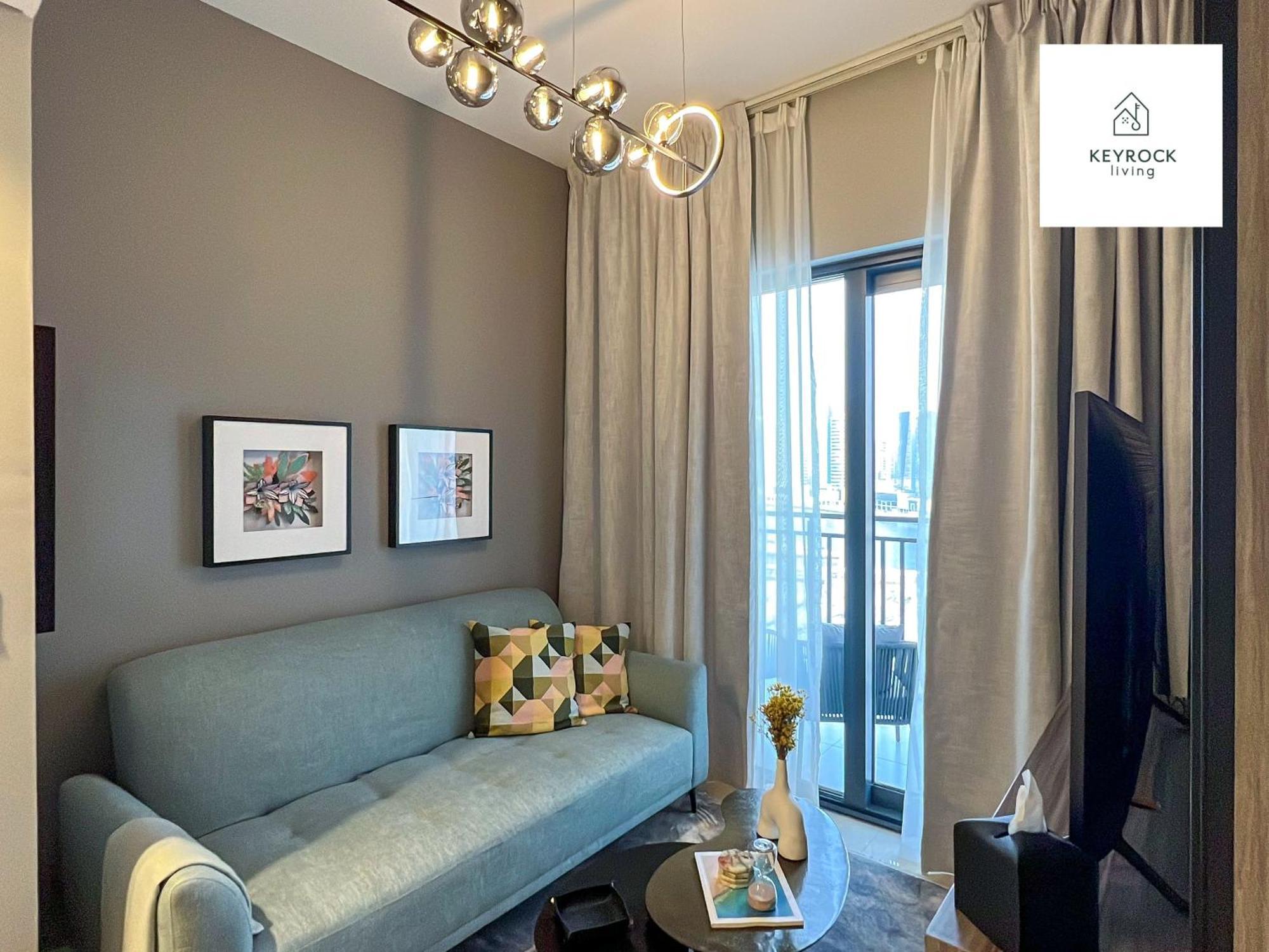 Keyrock Living - 1 Bedroom - Business Bay - Near Metro Station - Zada Tower Lägenhet *