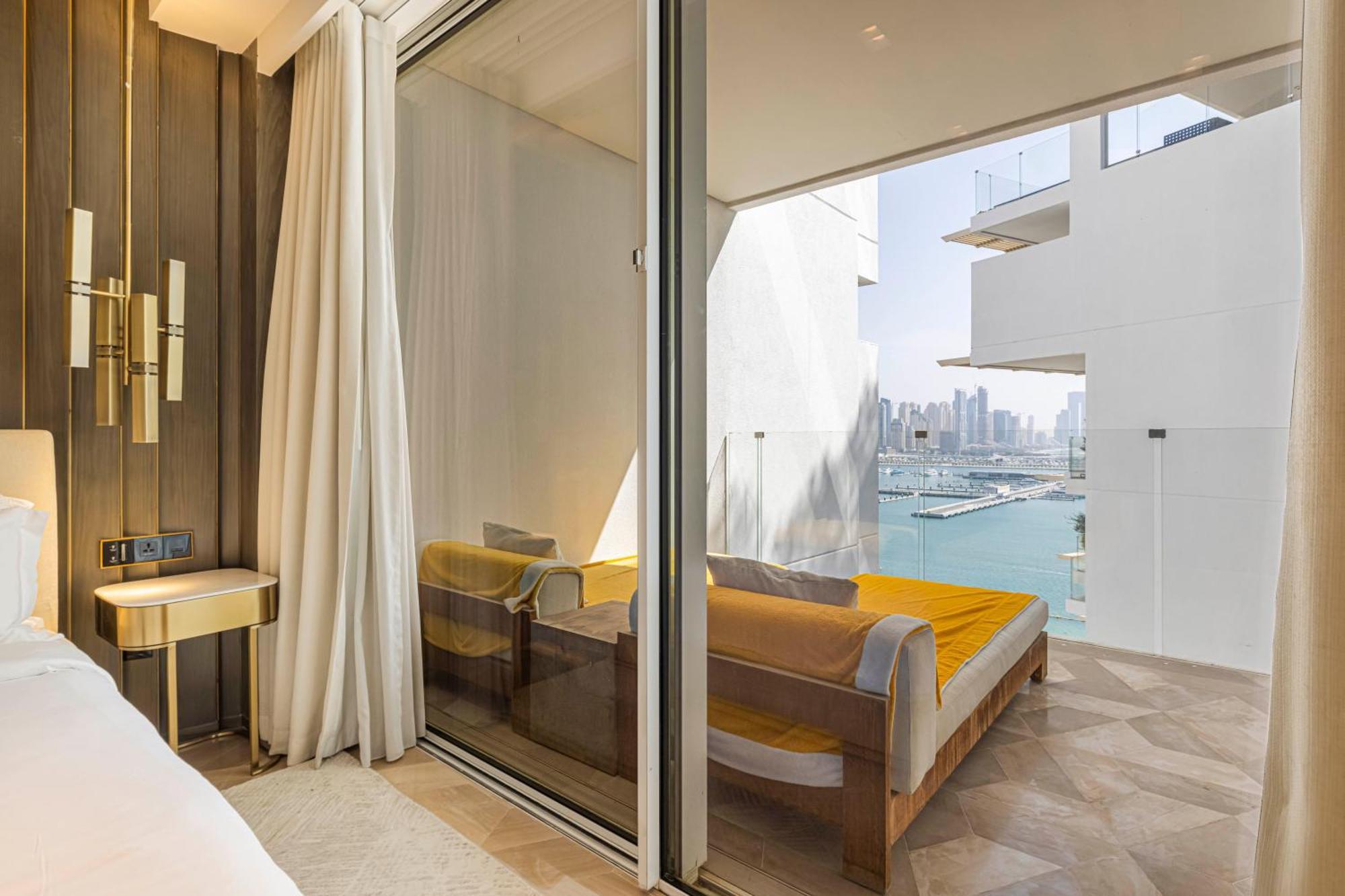 Apartemen Five Palm - Platinium Dubai