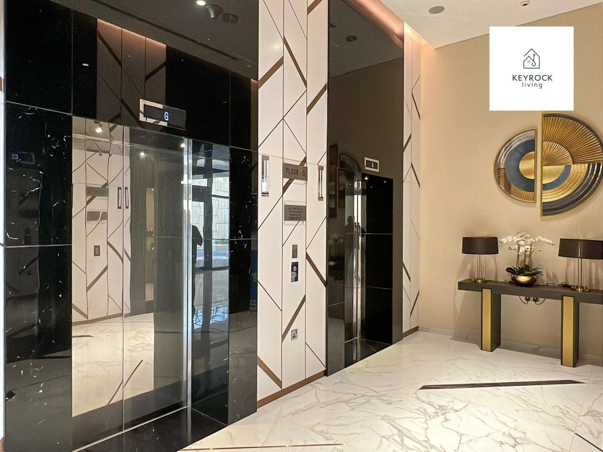 Lägenhet Keyrock Living - 1 Bedroom - Business Bay - Near Metro Station - Zada Tower