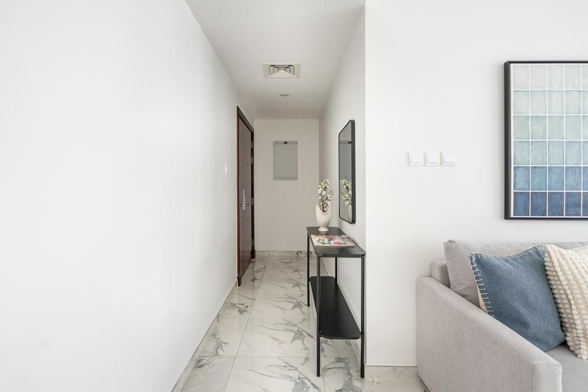 Frank Porter - Opal Tower Appartamento Dubai