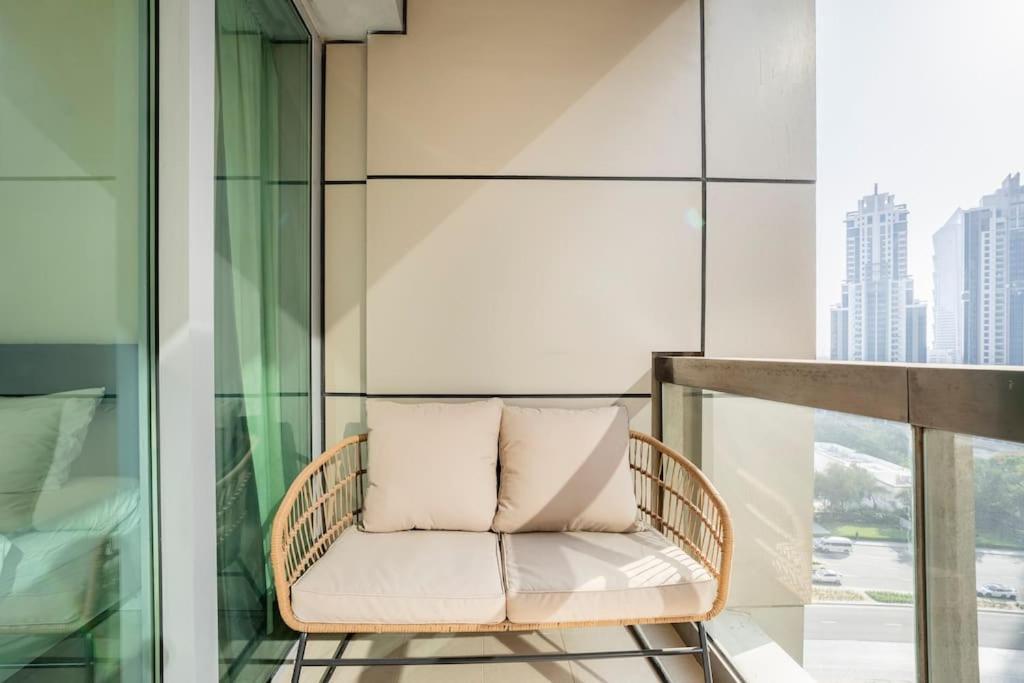 Spacious Place Near Mall, Fountains & Burj Khalifa Appartement Dubai