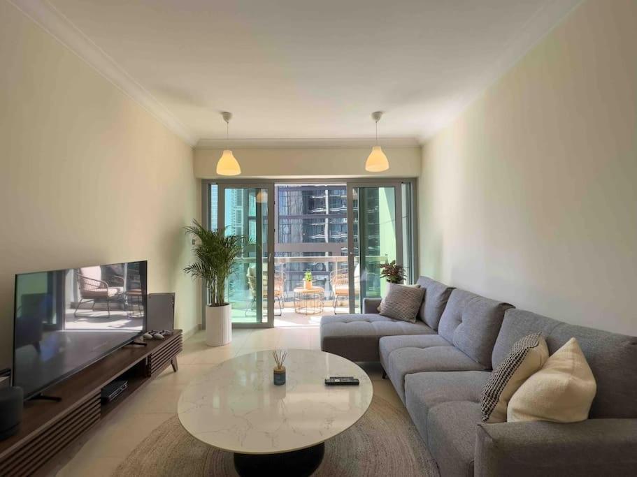 Appartement Spacious Place Near Mall, Fountains & Burj Khalifa *