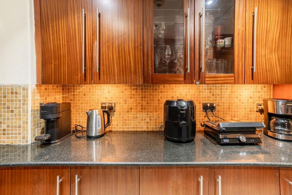 Appartement Spacious Place Near Mall, Fountains & Burj Khalifa Dubai