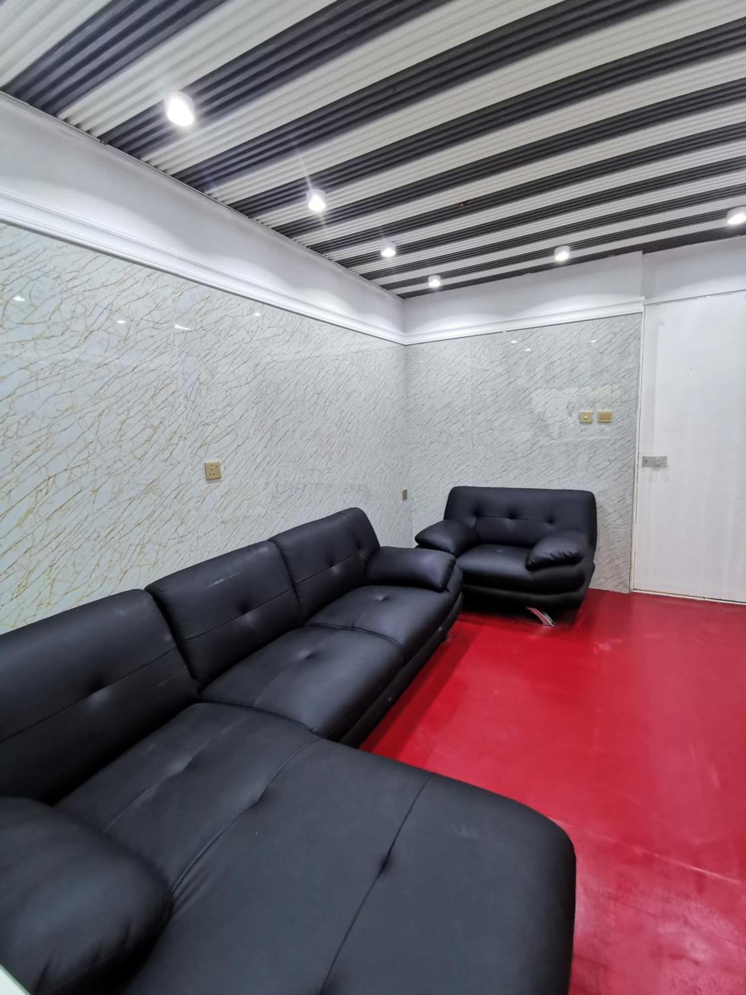 Cloud9 Premium Hostal *