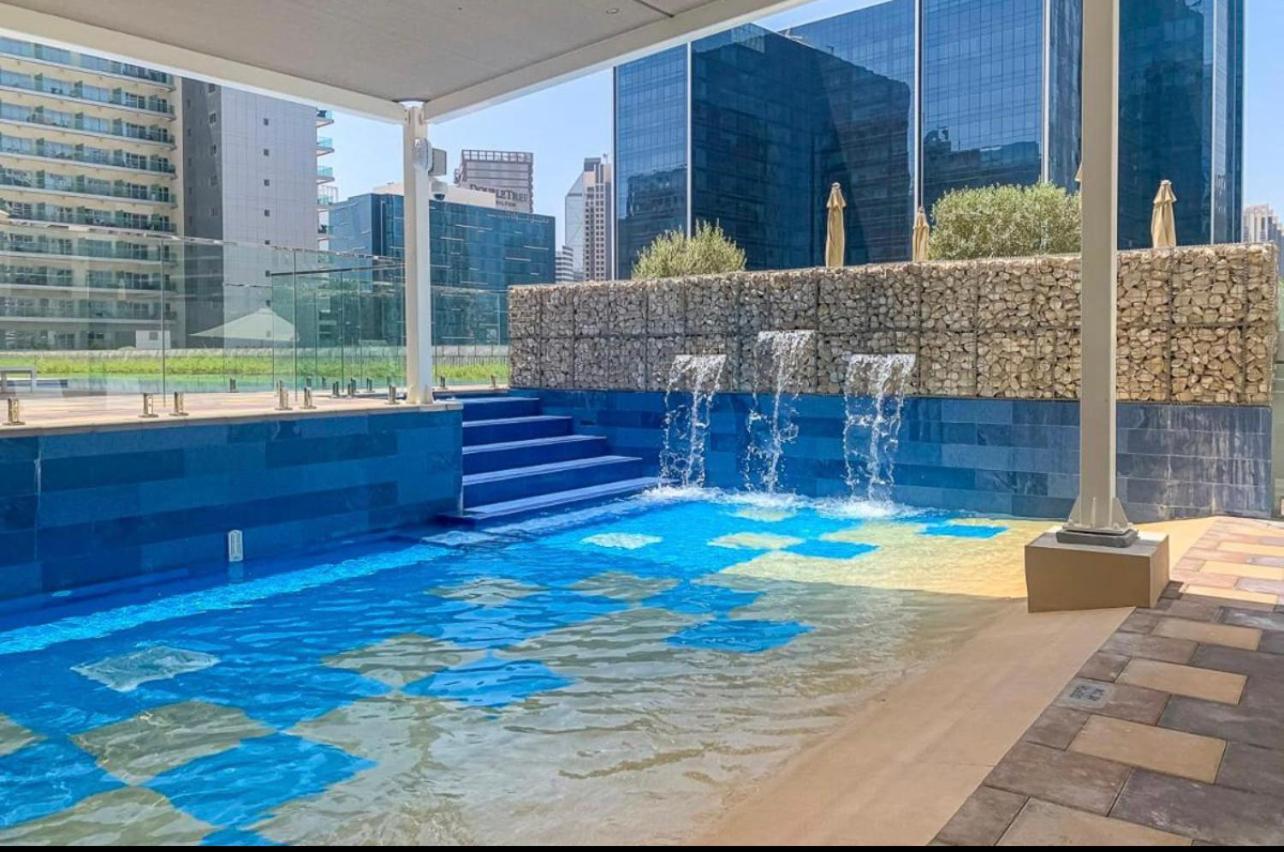 Apartemen New Luxury Modern Canal View. *