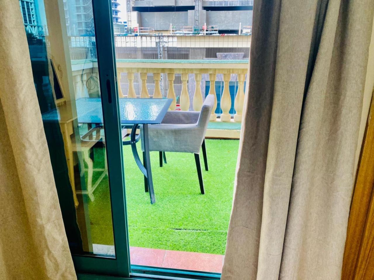 Classy For Ladies In Dubai, Marina فتيات فقط Privatunterkunft Dubai