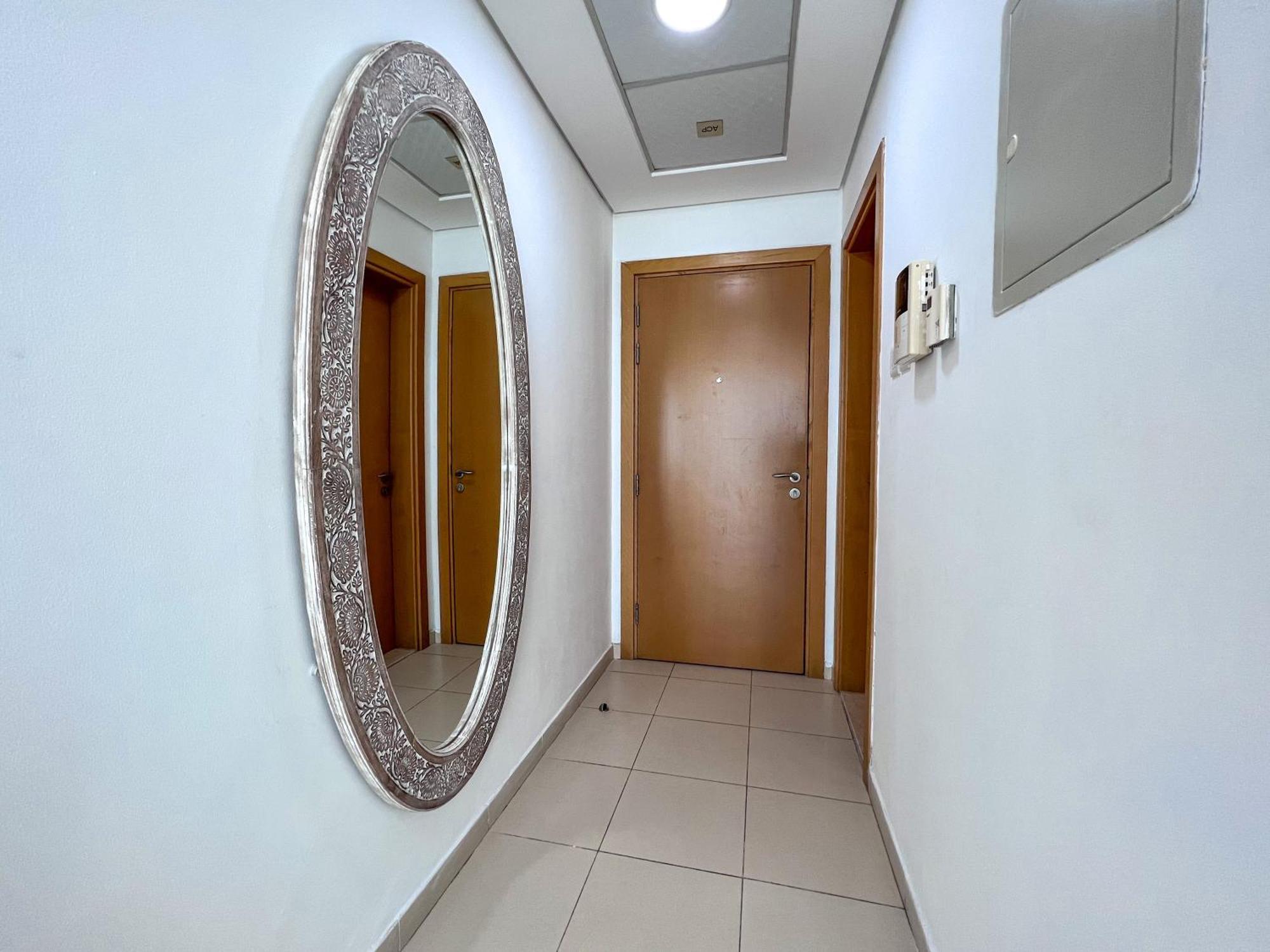 1br With Full Canal View - Down Town Apartament