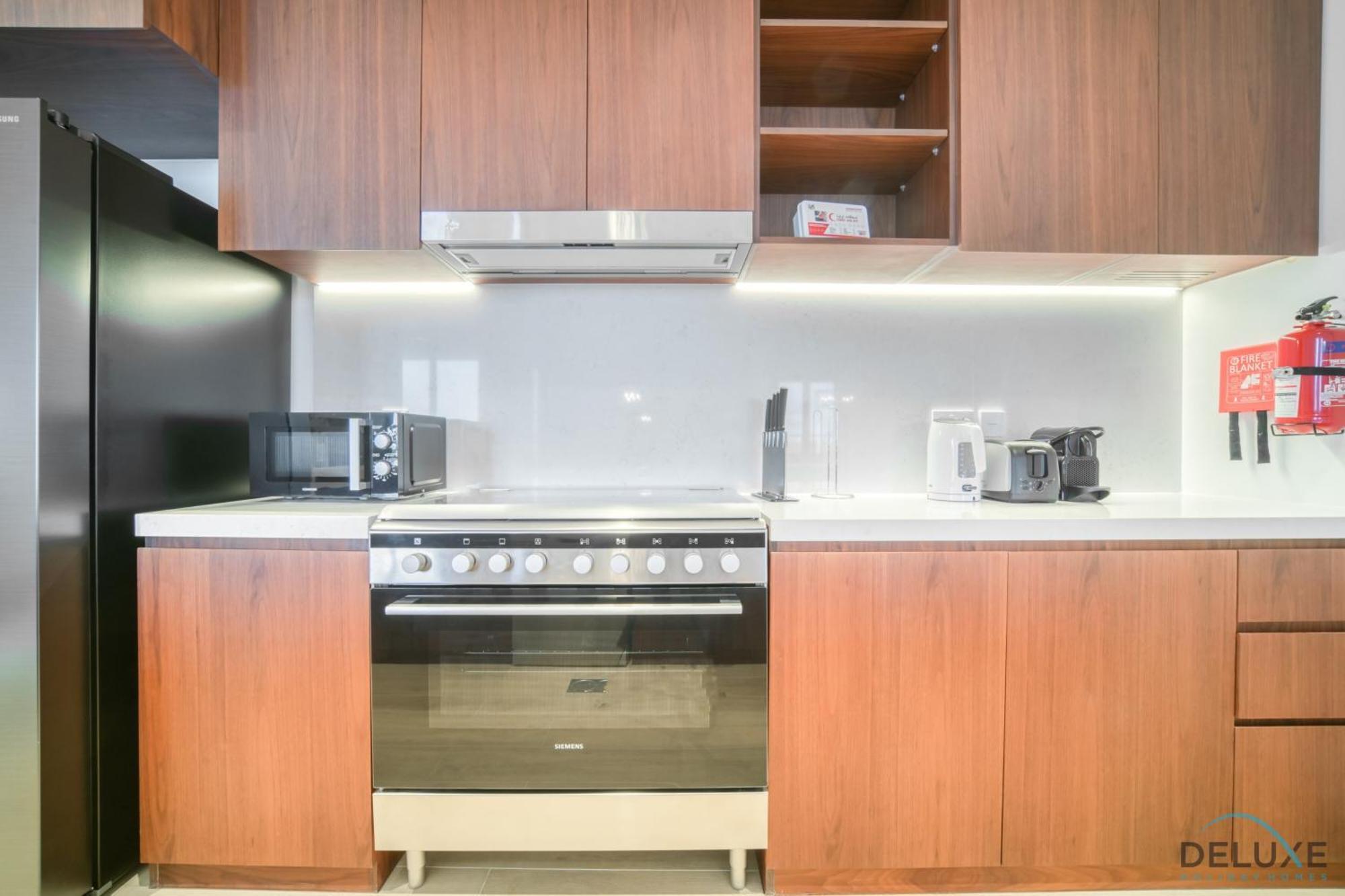 Peaceful 4br Penthouse With Assistant At Le Pont Jumeirah By Deluxe Homes *