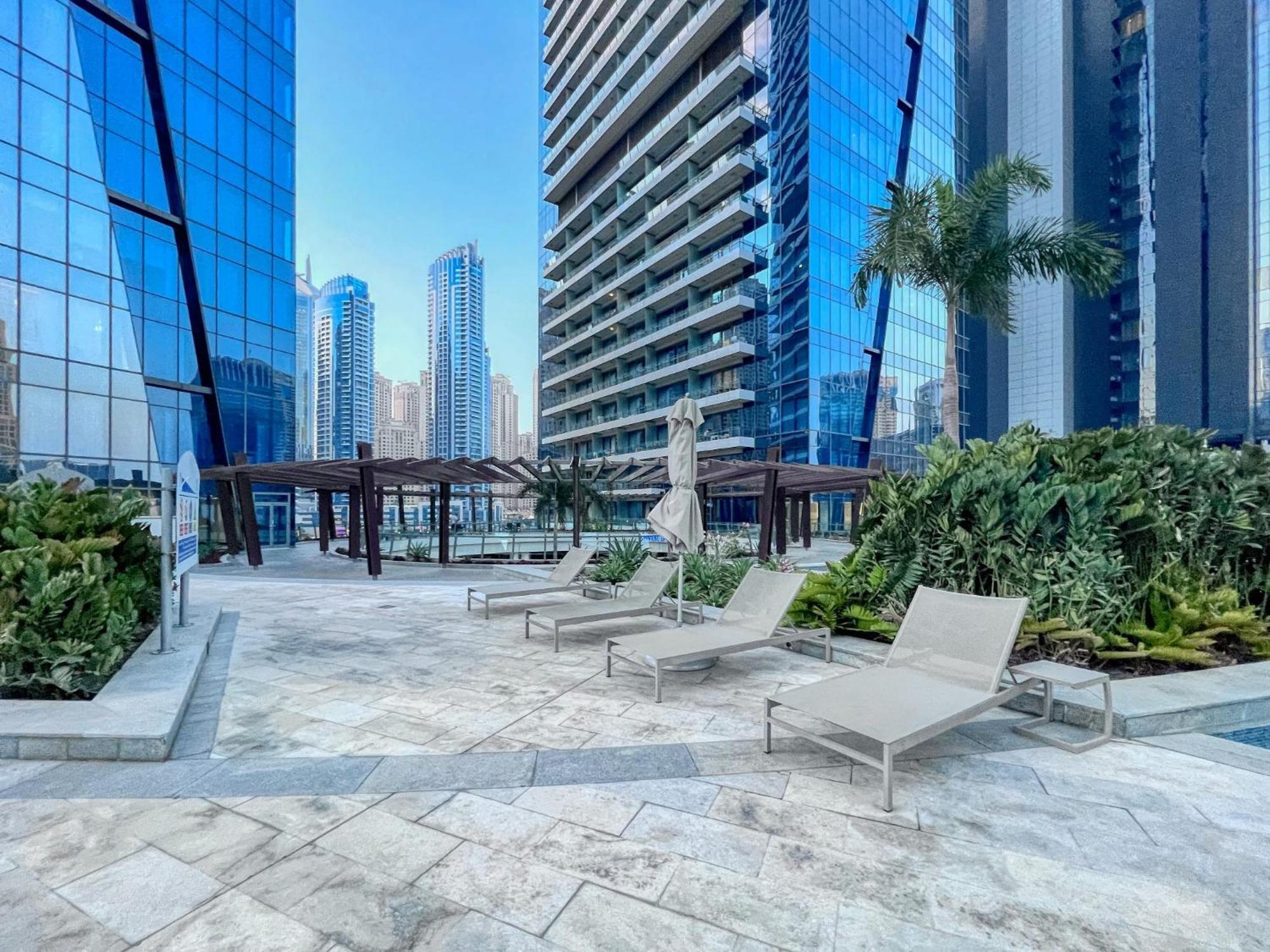 Luxury Penthouse At Marina 180 Marina Views